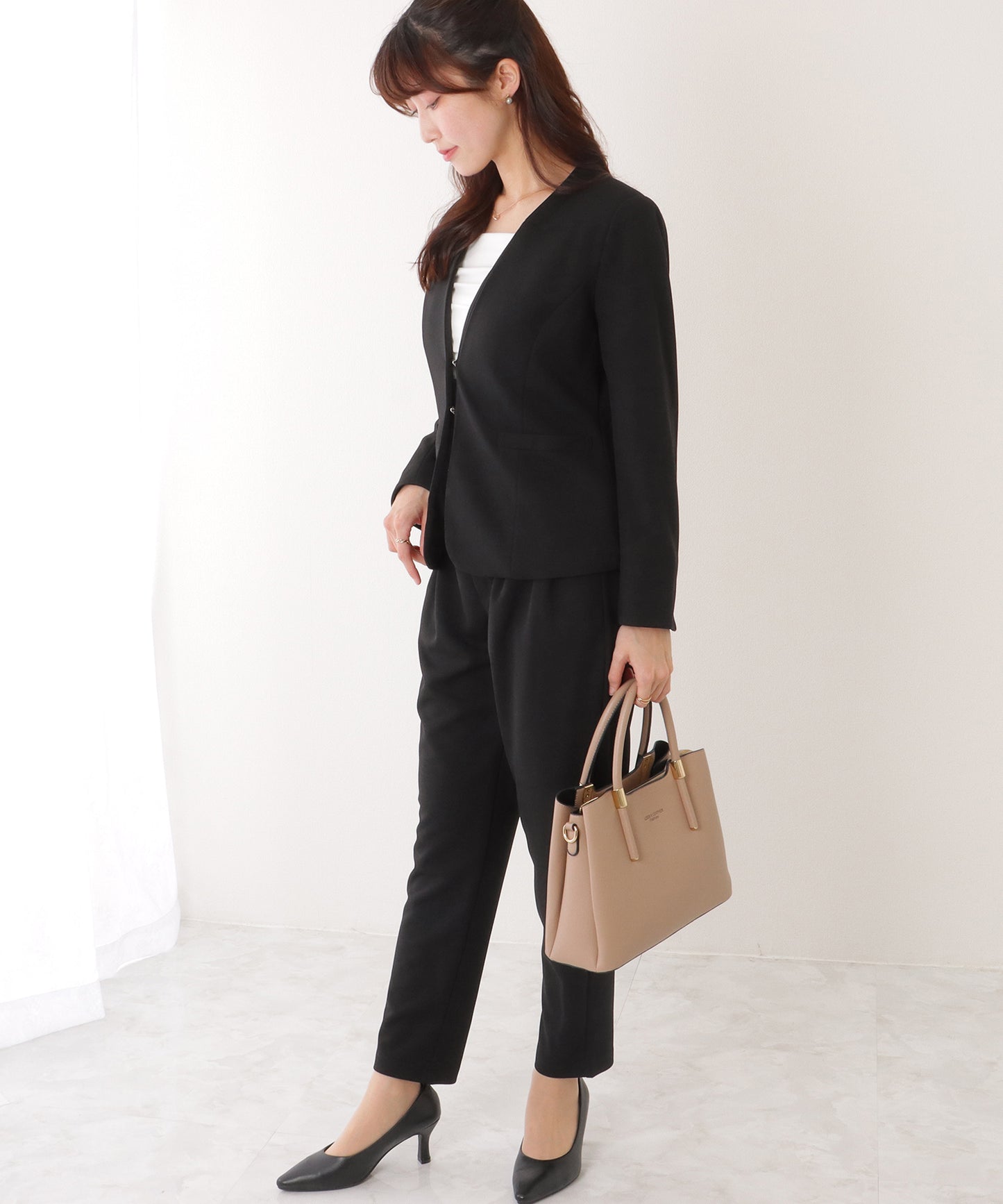 フロント ホック ノーカラー スーツ セットアップ