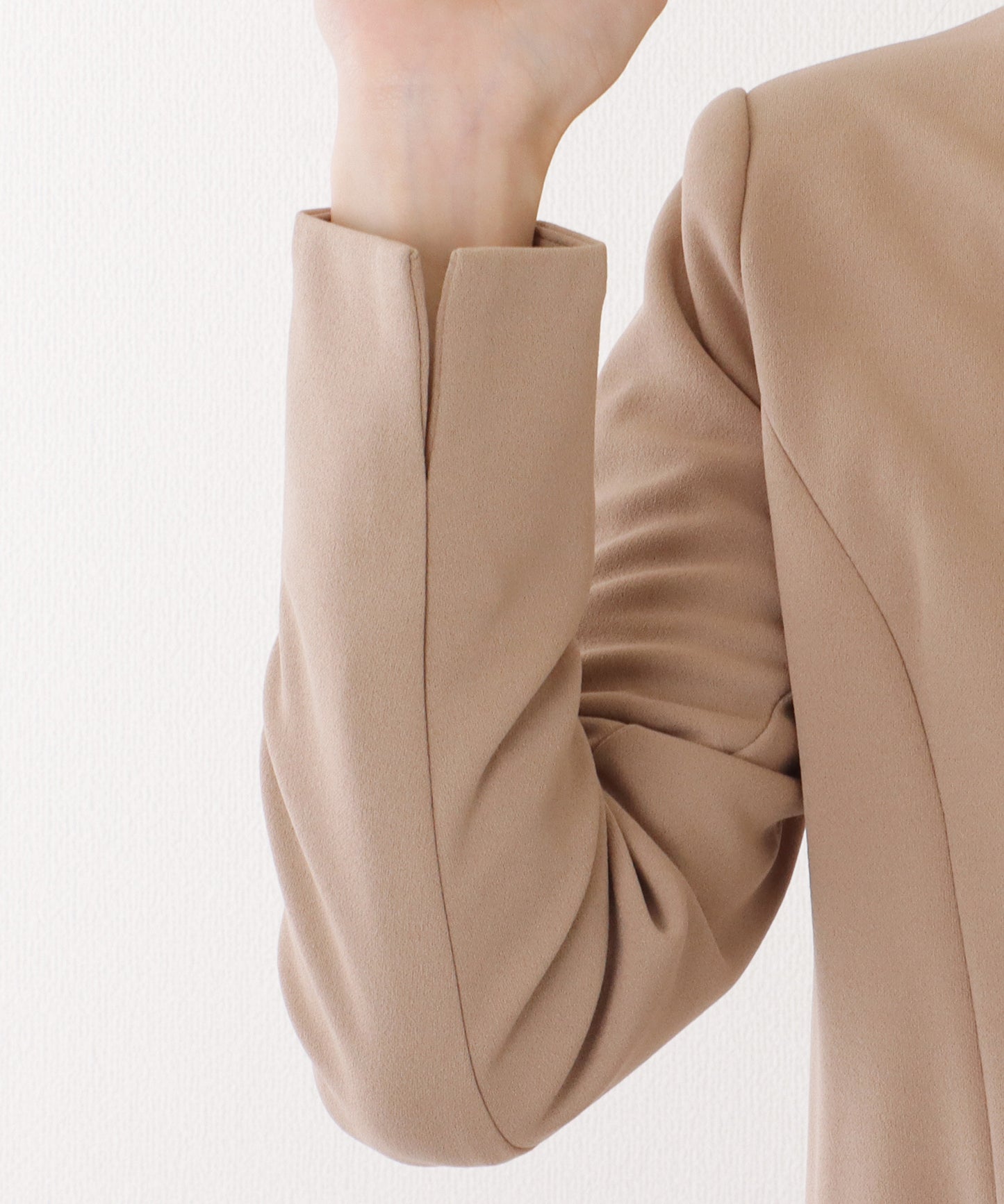 フロント ホック ノーカラー スーツ セットアップ