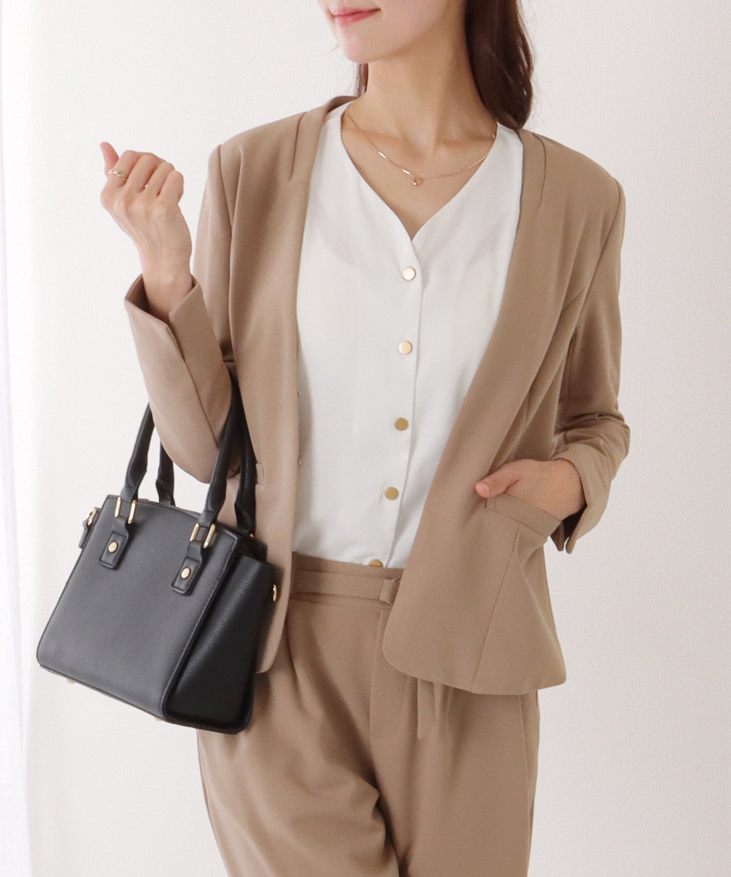 フロント ホック ノーカラー スーツ セットアップ