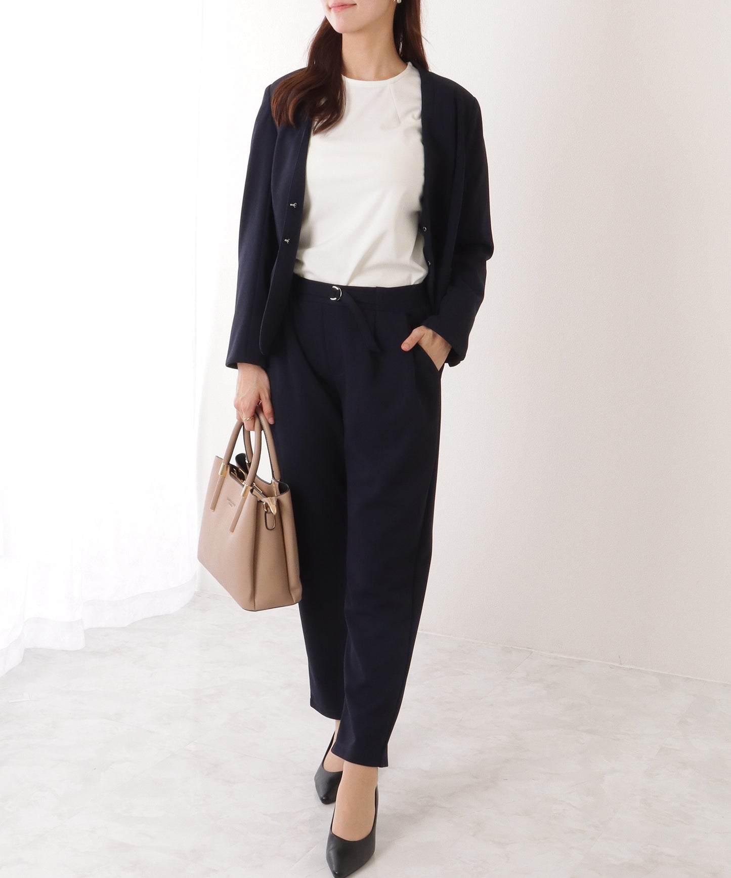 フロント ホック ノーカラー スーツ セットアップ
