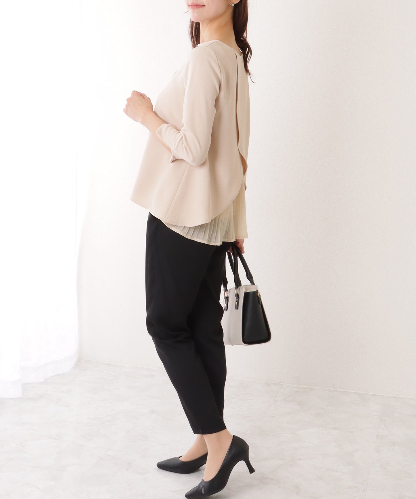 バック シフォン プリーツ スーツ セットアップ