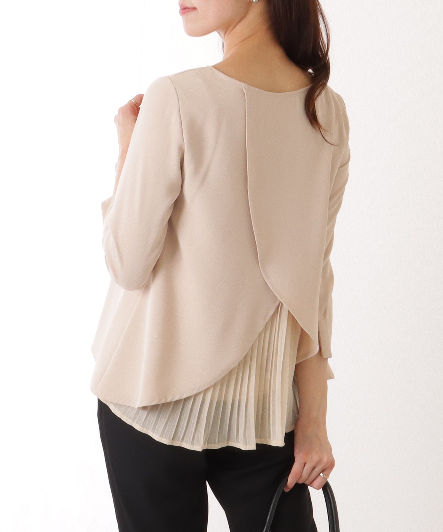 バック シフォン プリーツ スーツ セットアップ