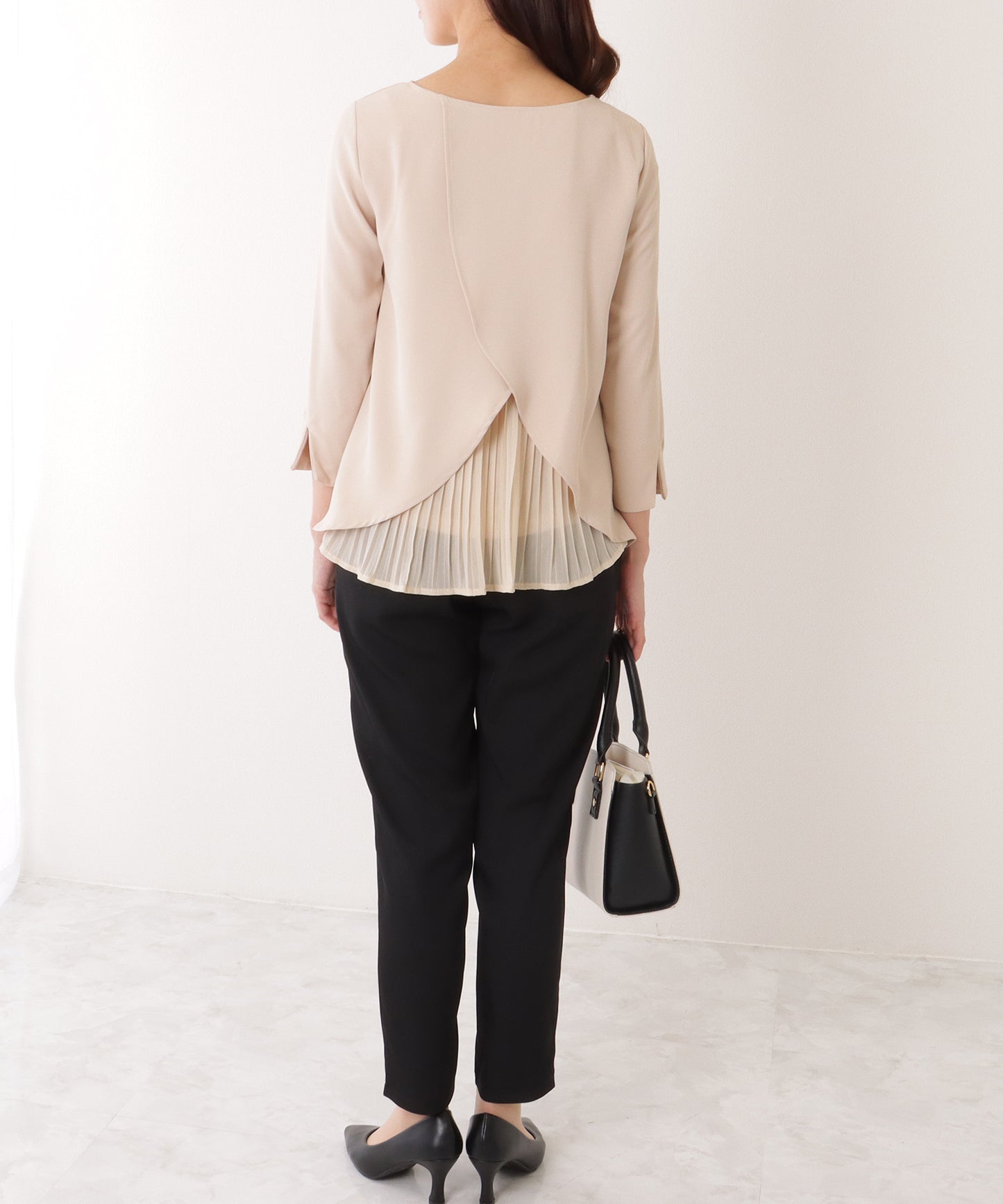 バック シフォン プリーツ スーツ セットアップ