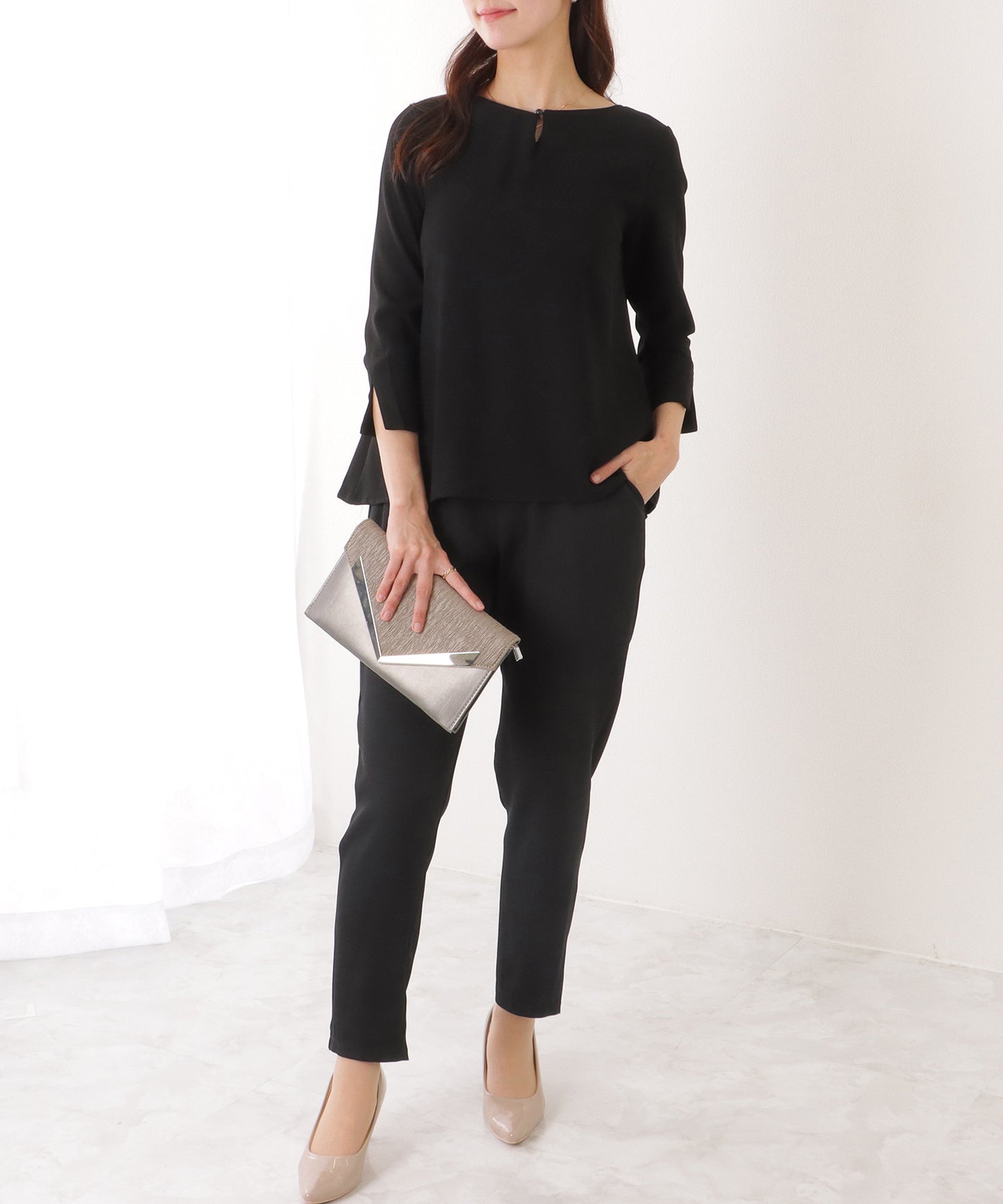 バック シフォン プリーツ スーツ セットアップ