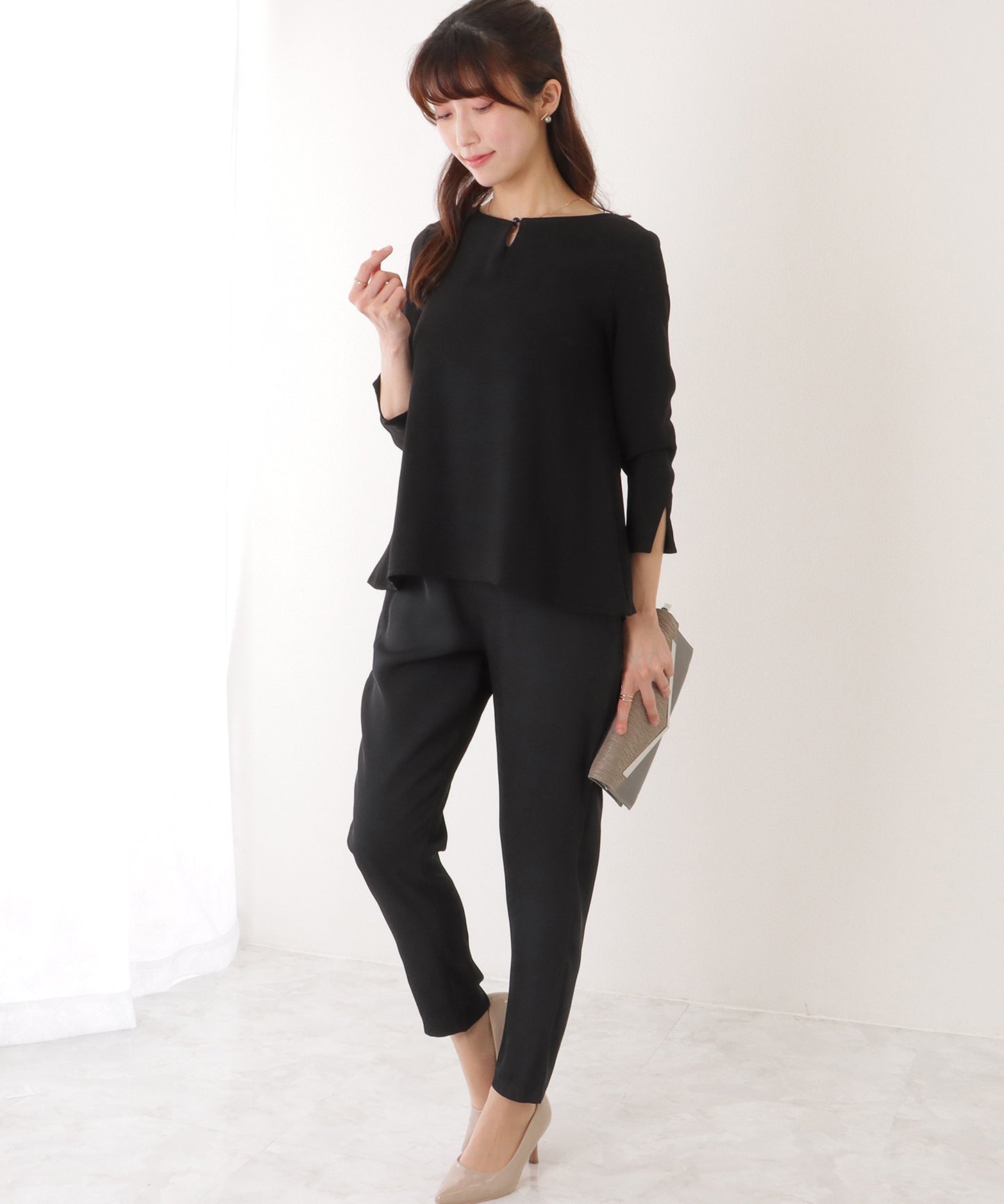 バック シフォン プリーツ スーツ セットアップ