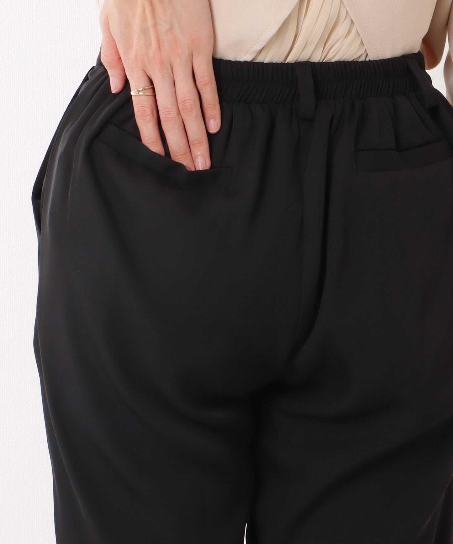 バック シフォン プリーツ スーツ セットアップ