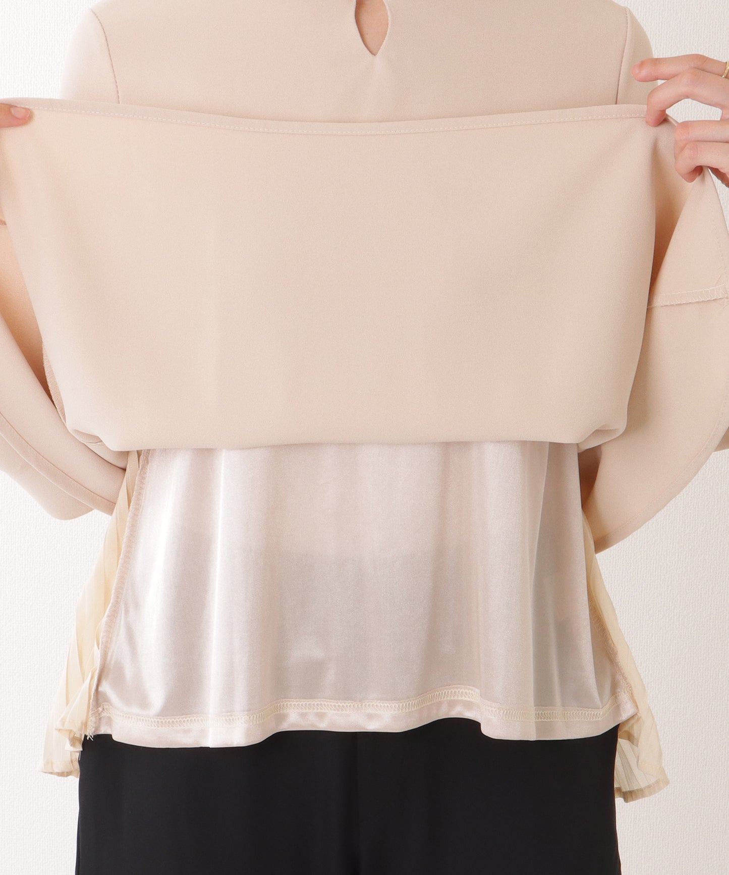 バック シフォン プリーツ スーツ セットアップ