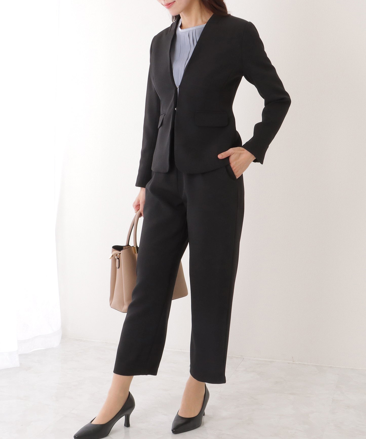 ノーカラー タック パンツ スーツ セットアップ