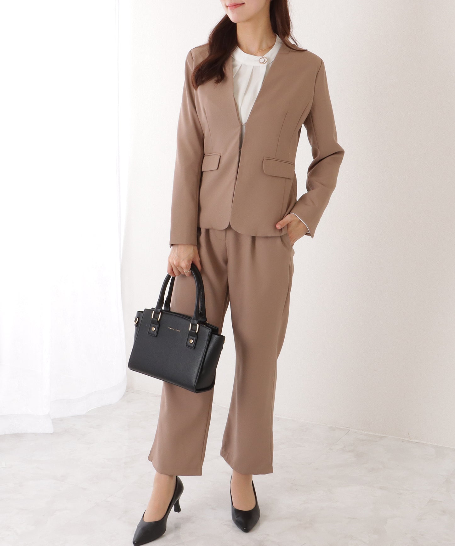 ノーカラー タック パンツ スーツ セットアップ