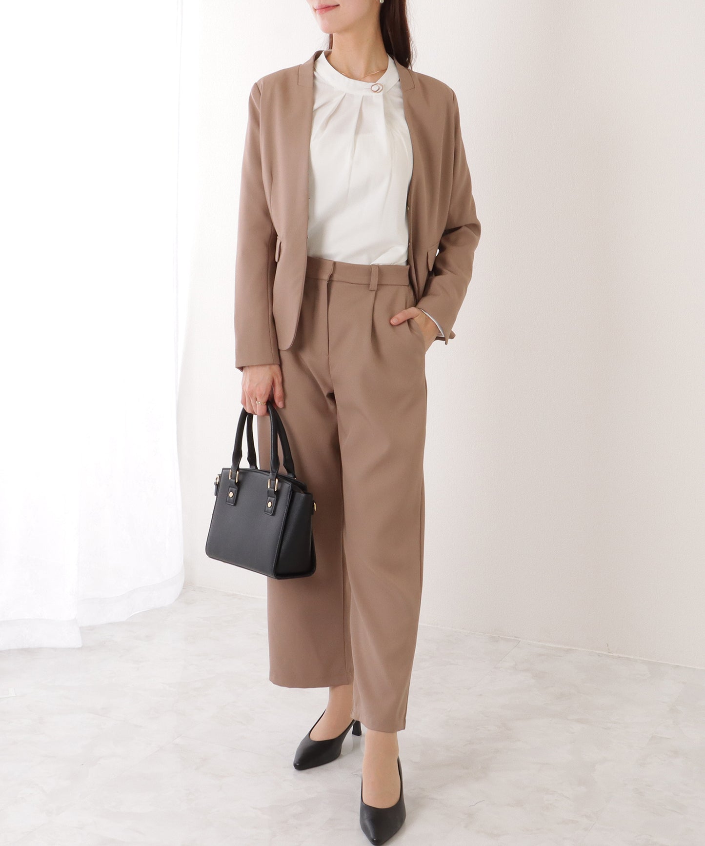 ノーカラー タック パンツ スーツ セットアップ
