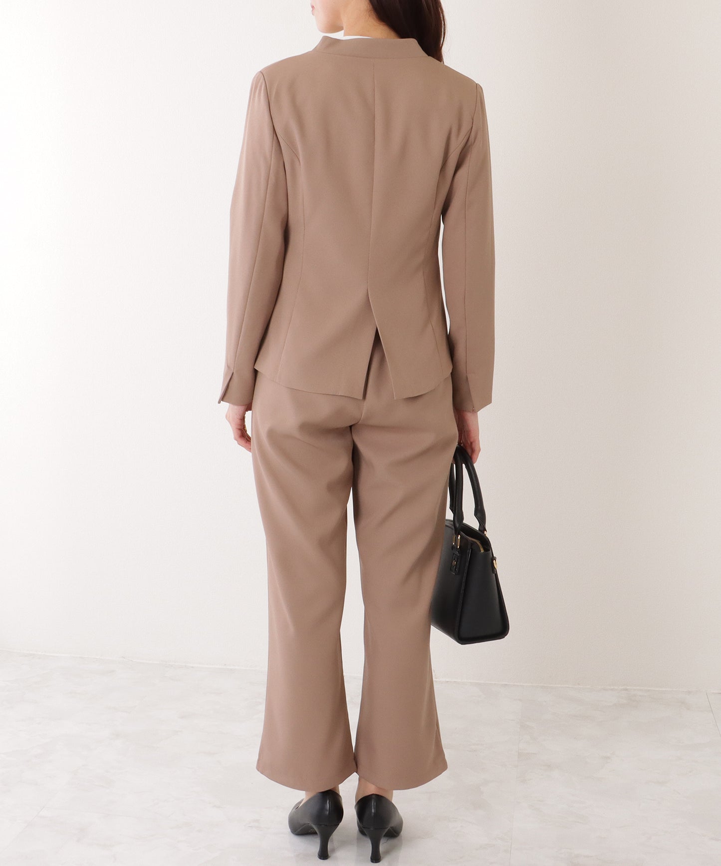 ノーカラー タック パンツ スーツ セットアップ