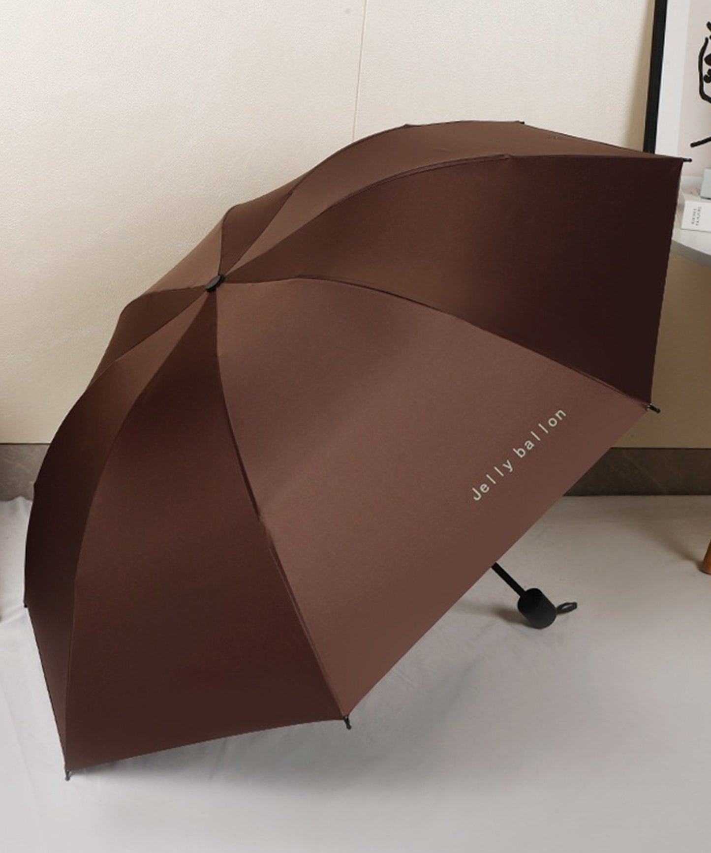 晴雨兼用 ソリッドカラー アルファベット ロゴ付き 折りたたみ傘