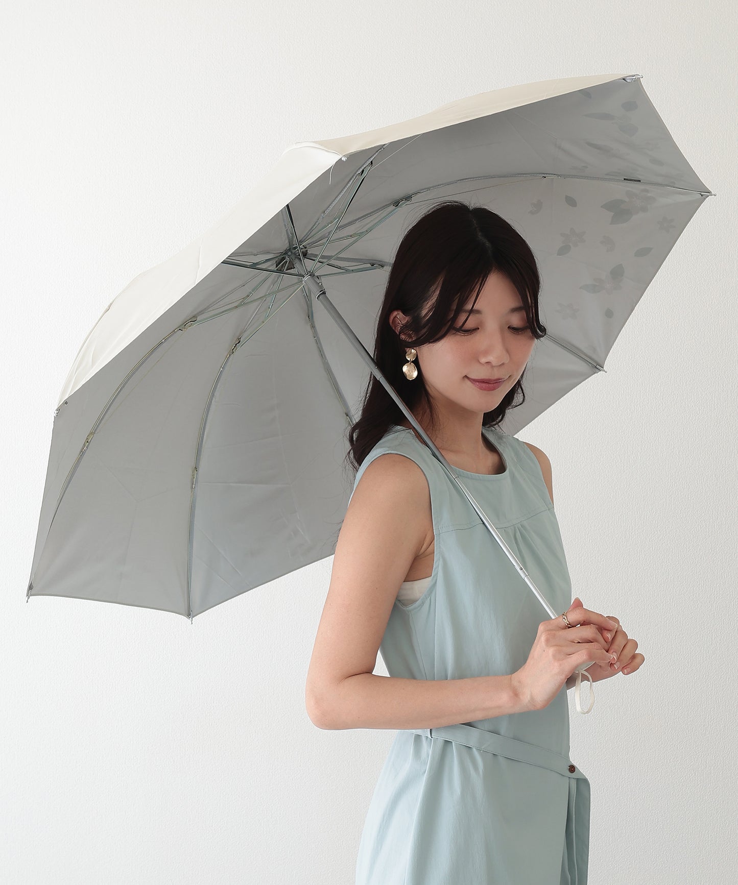 晴雨兼用 ボタニカル柄 シルキー コンパクト 折りたたみ傘