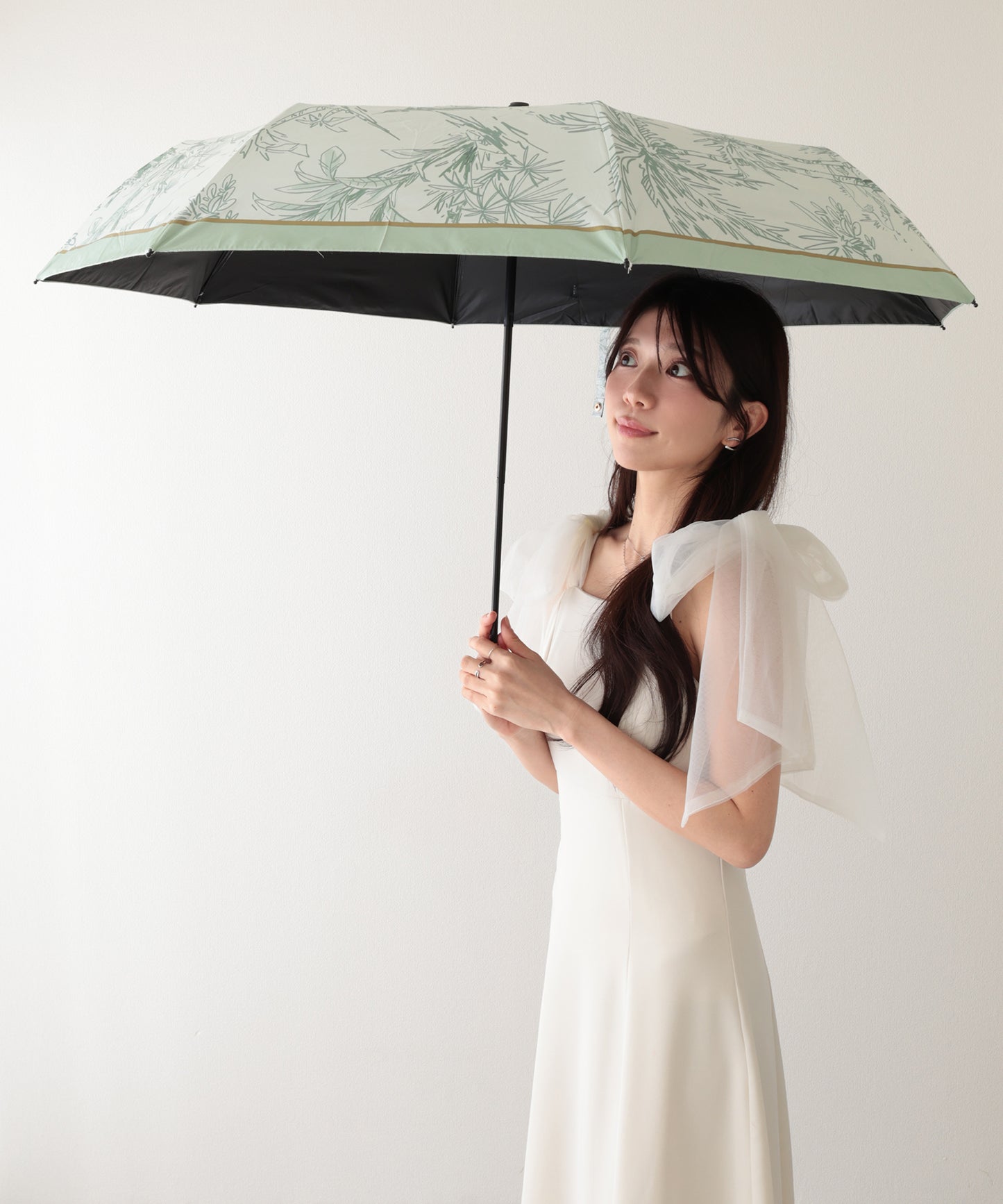 晴雨兼用 ボタニカル柄 メタリック ハンドル 折りたたみ傘
