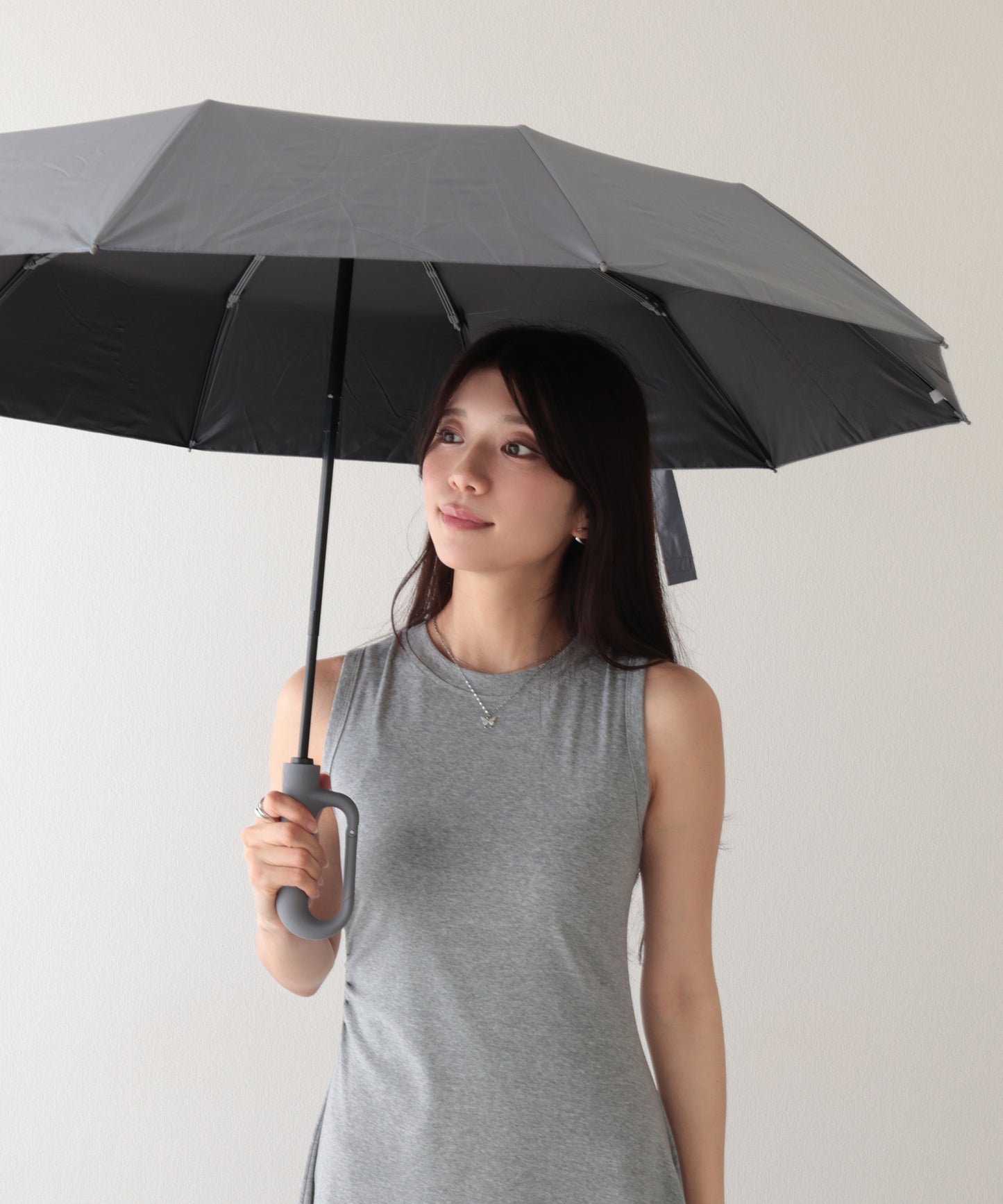 晴雨兼用 ソリッドカラー バックル ハンドル 折りたたみ傘