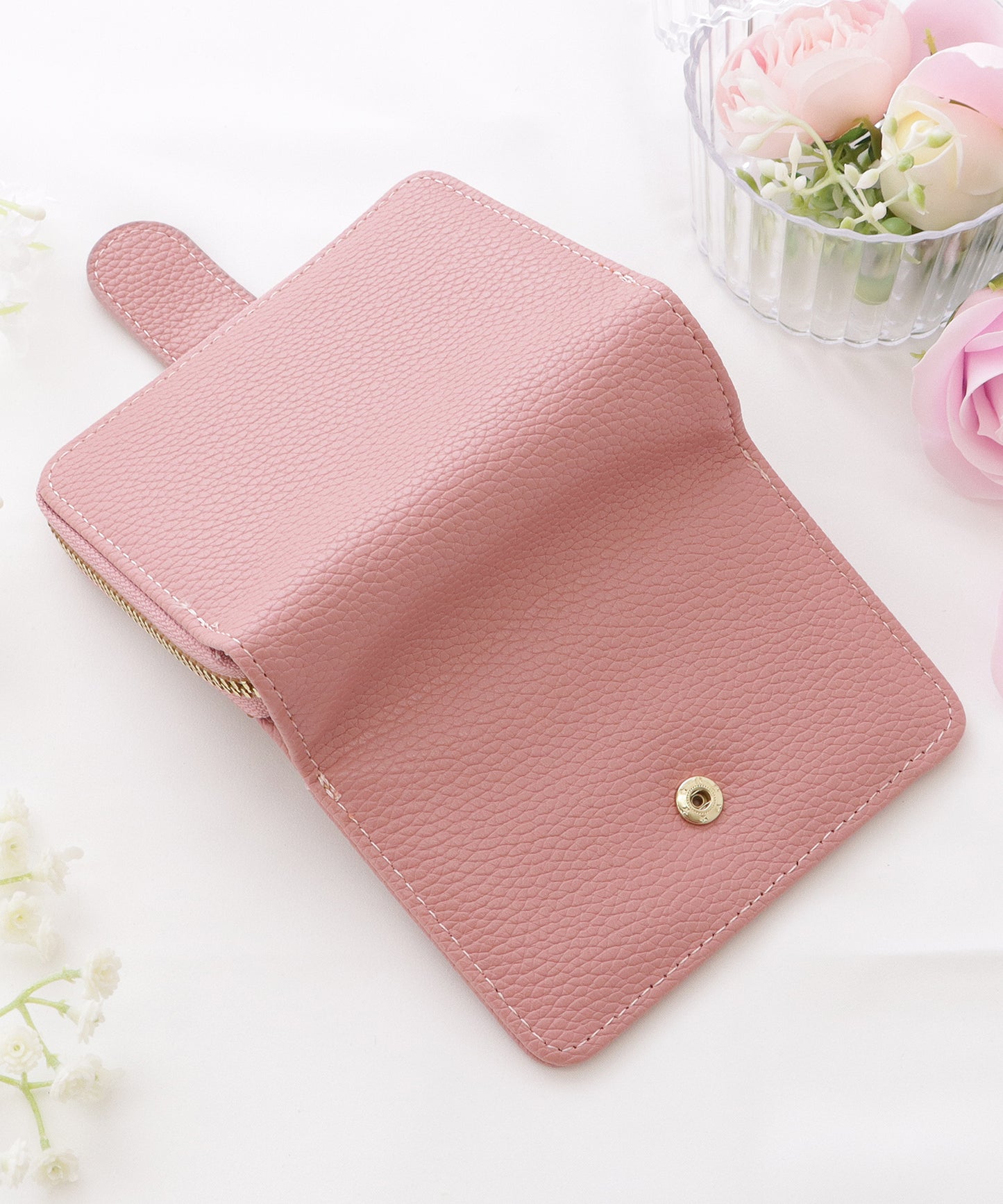 レザー調コンパクトカードケース