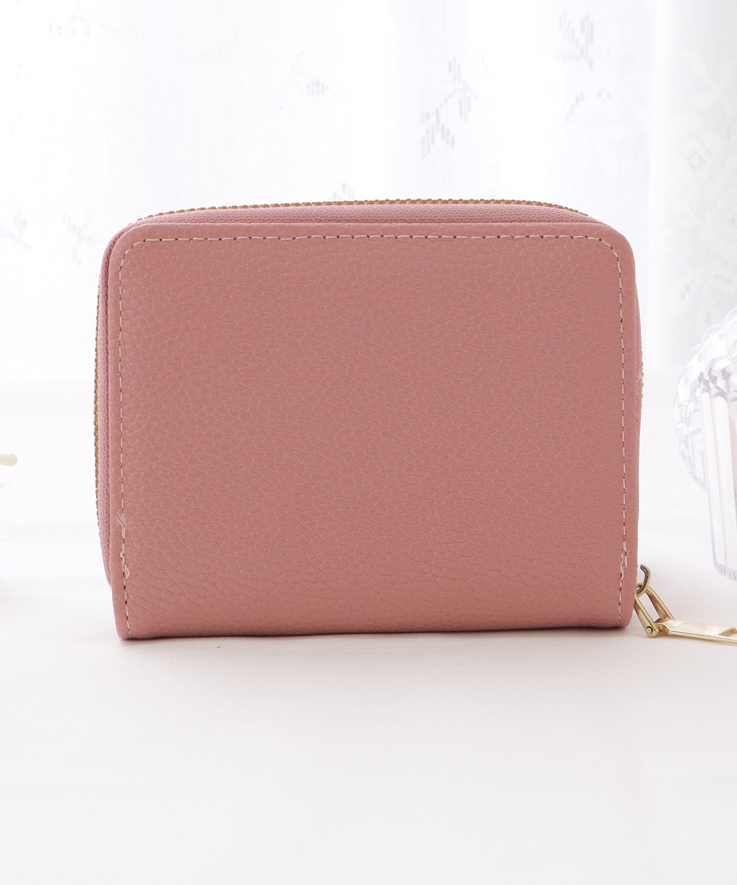 レザー調コンパクトカードケース