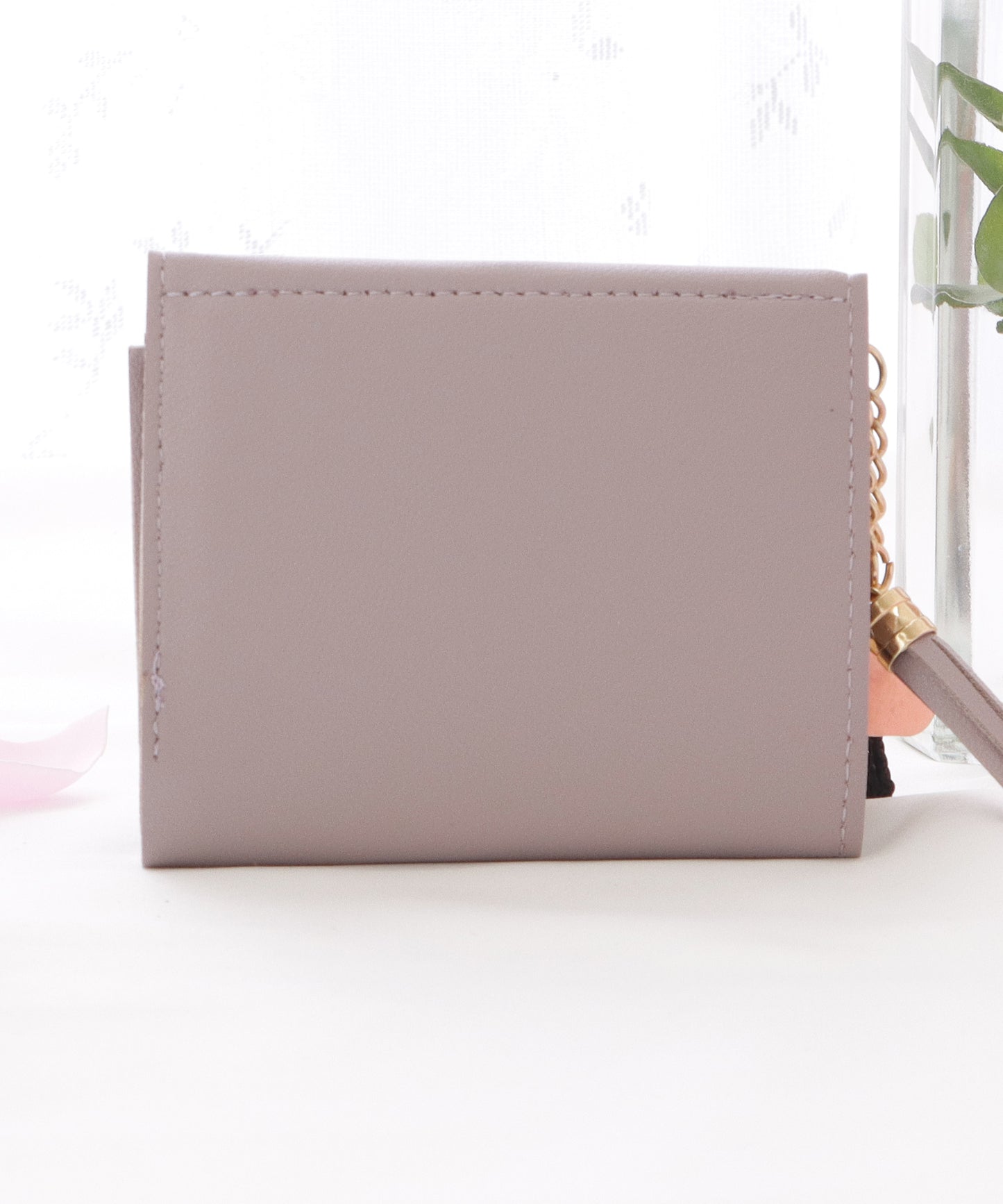 タッセルチャームレザー調コンパクトカードケース