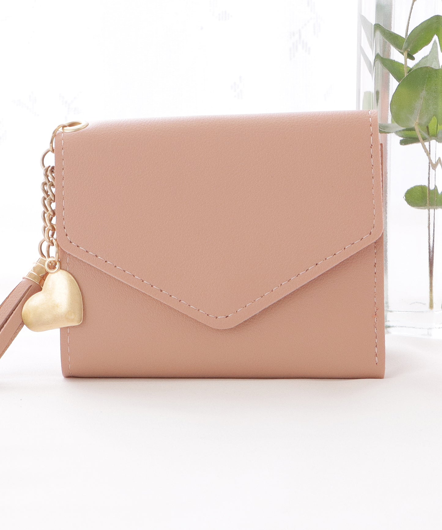 タッセルチャームレザー調コンパクトカードケース