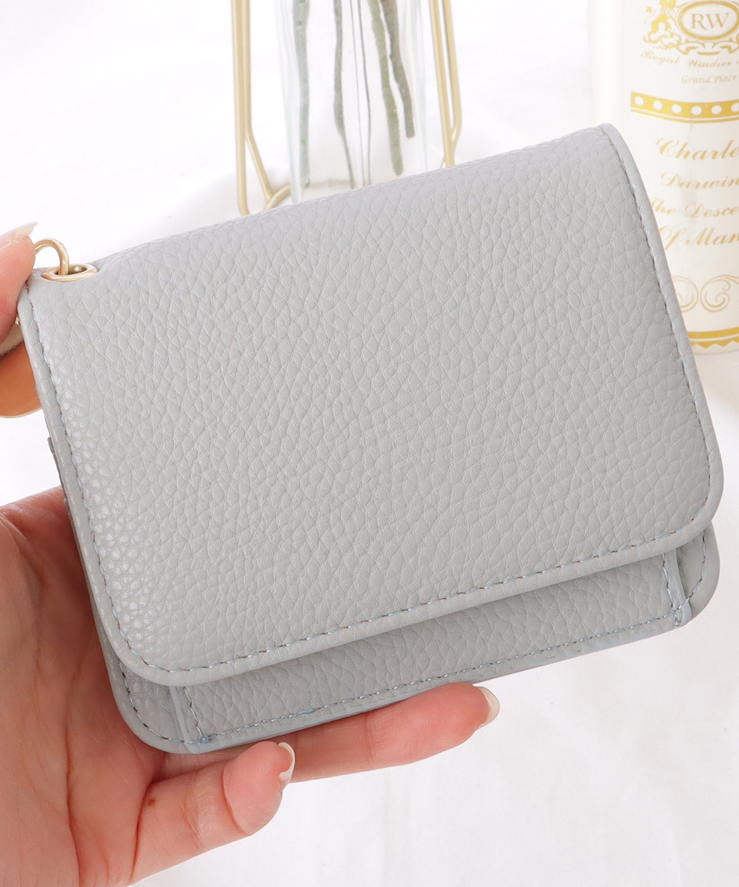 コインモチーフ付き レザー調 コンパクト 折りたたみ カード入れ