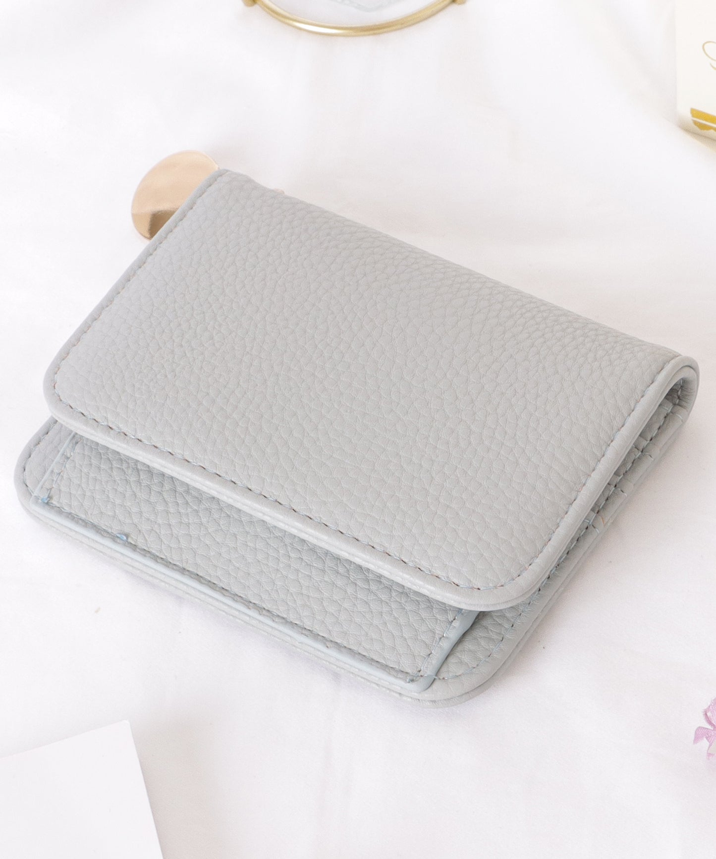 コインモチーフ付き レザー調 コンパクト 折りたたみ カード入れ