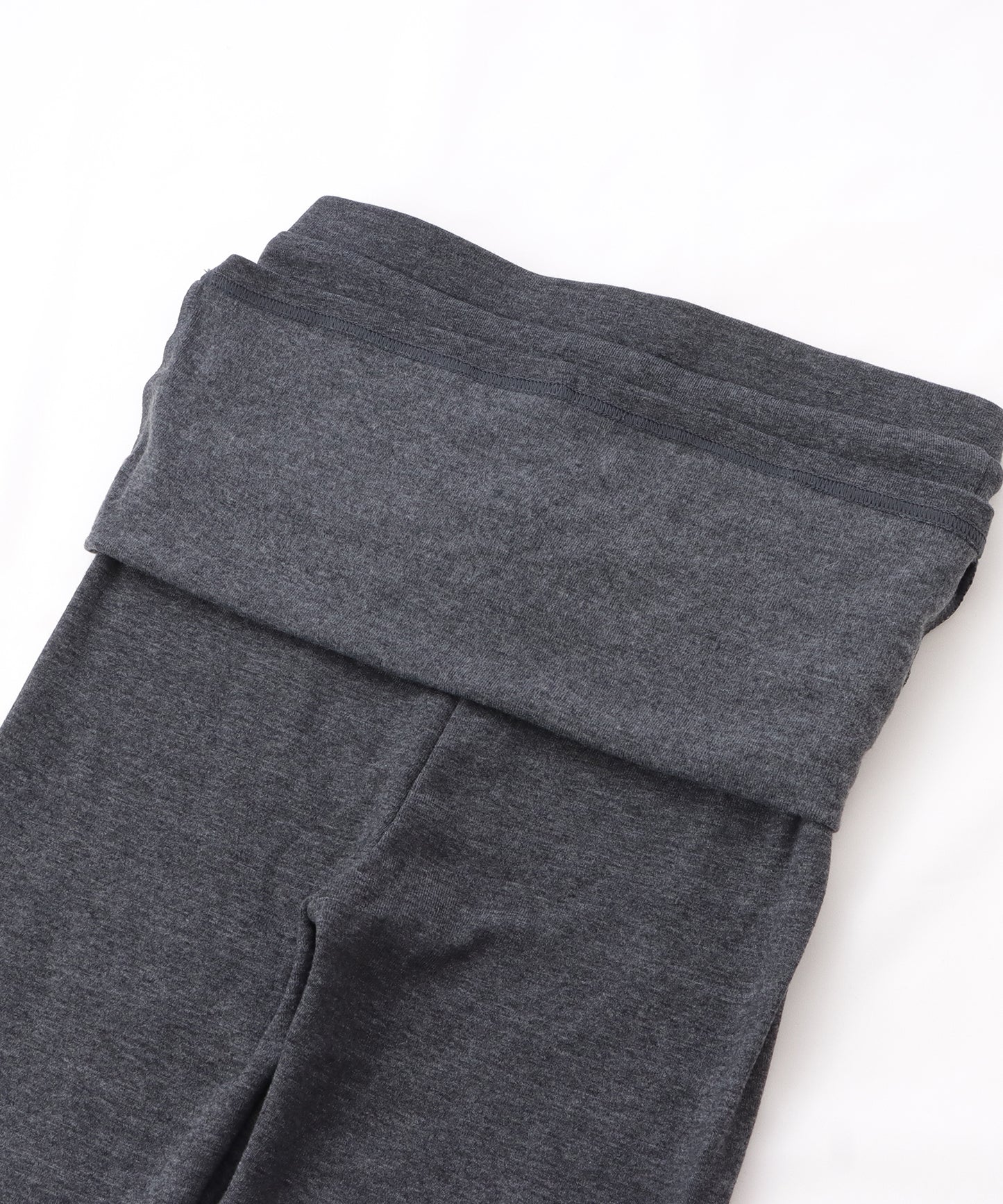 スカート付きフェイクレイヤードレギンス