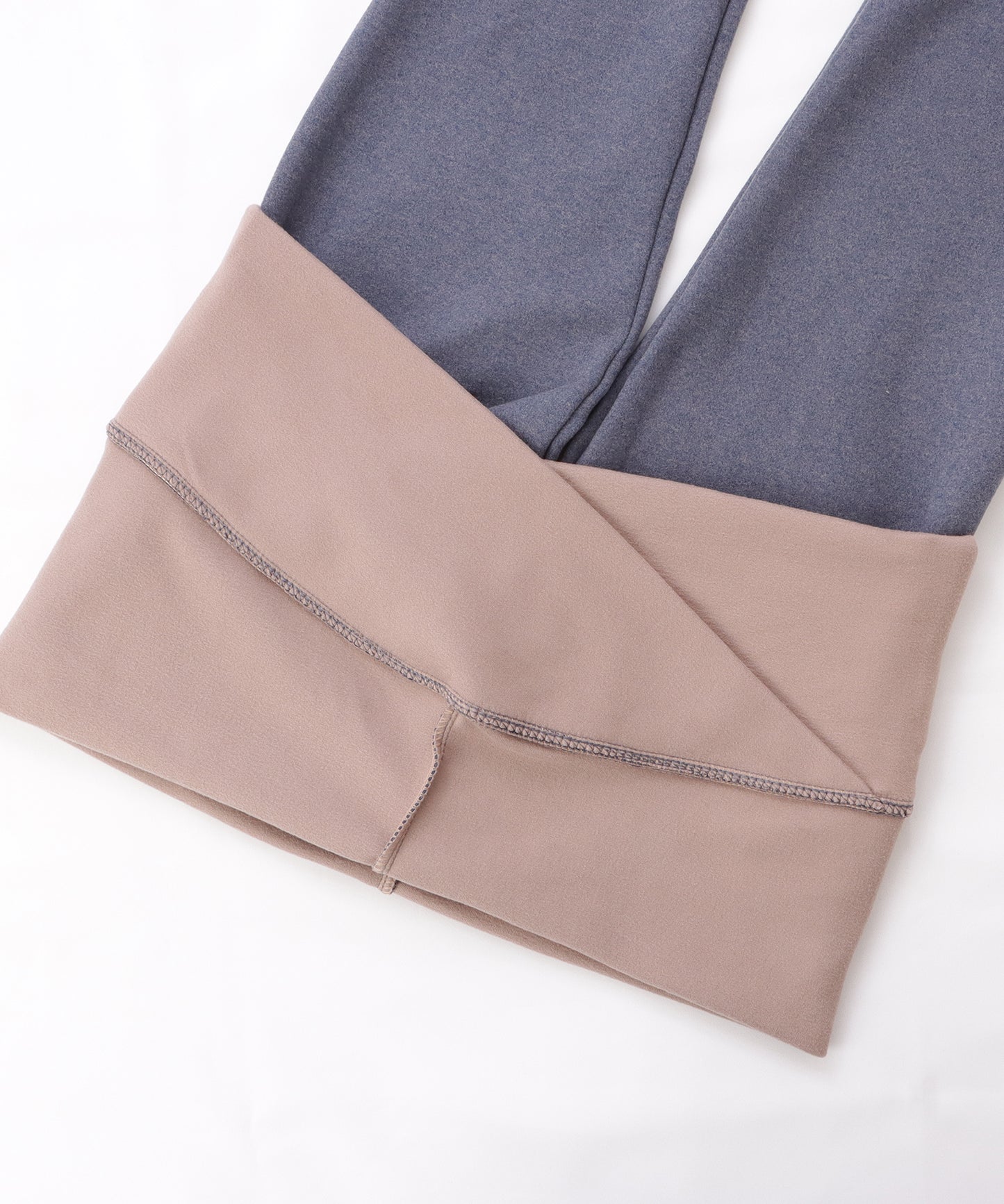 あったか保温クロスデザインレギンス