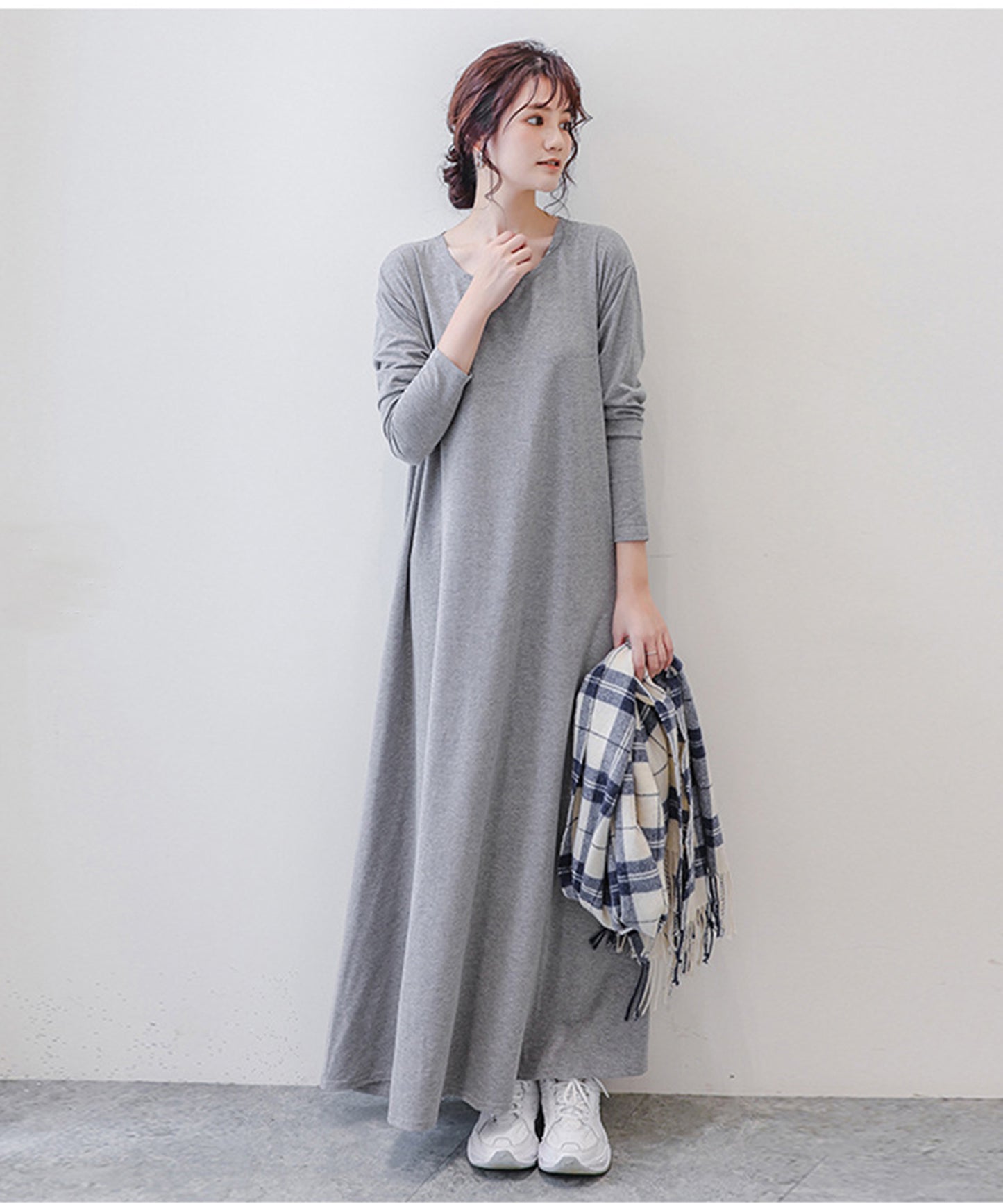ゆったりロング長袖Tシャツワンピース