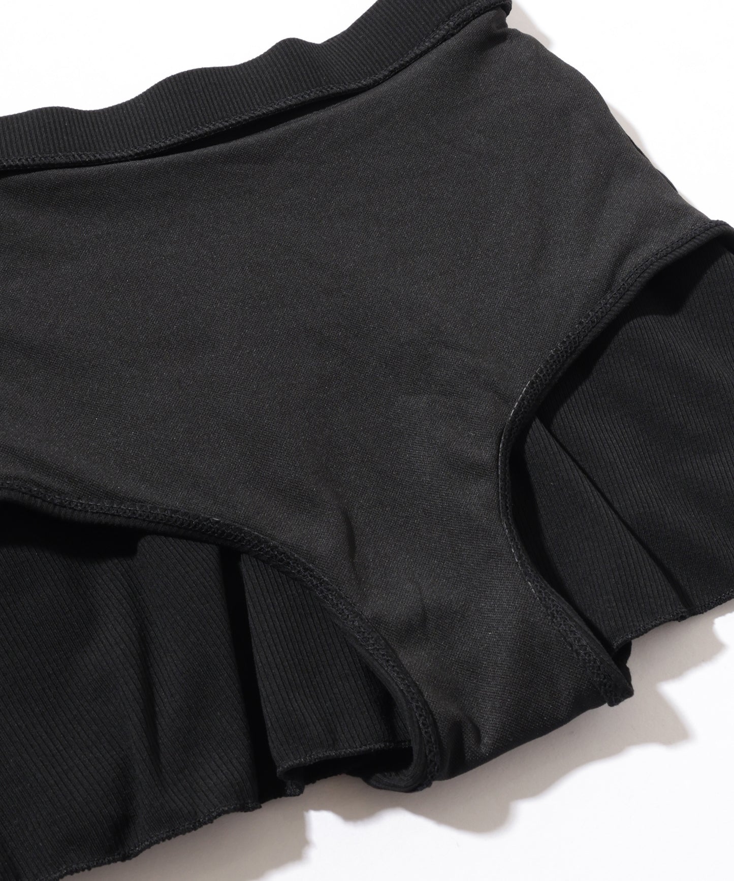 【3点セット】フロント シャーリング ラッシュガード付き ビキニ 水着