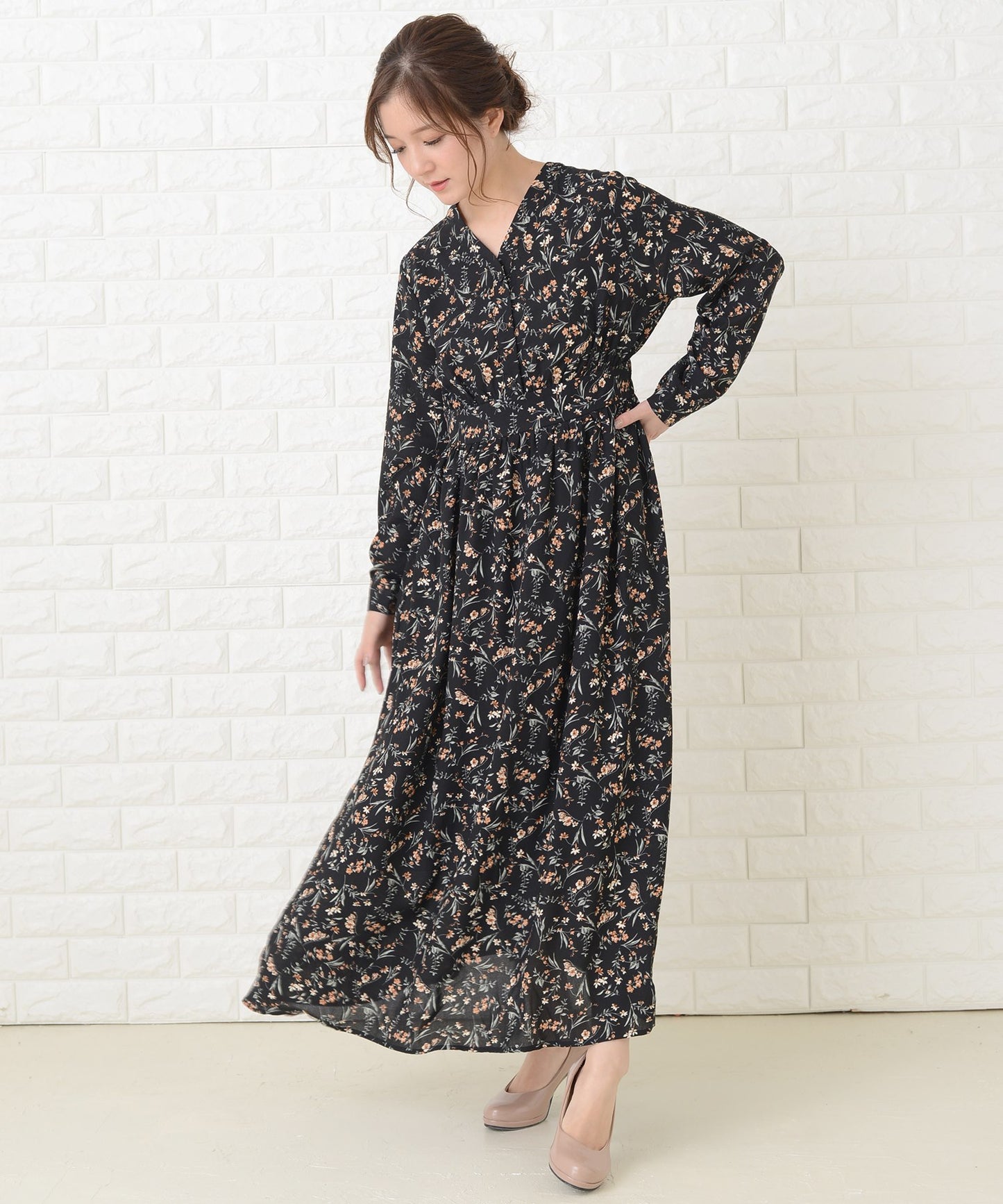 花柄フレア 長袖 Vネック ロングワンピース