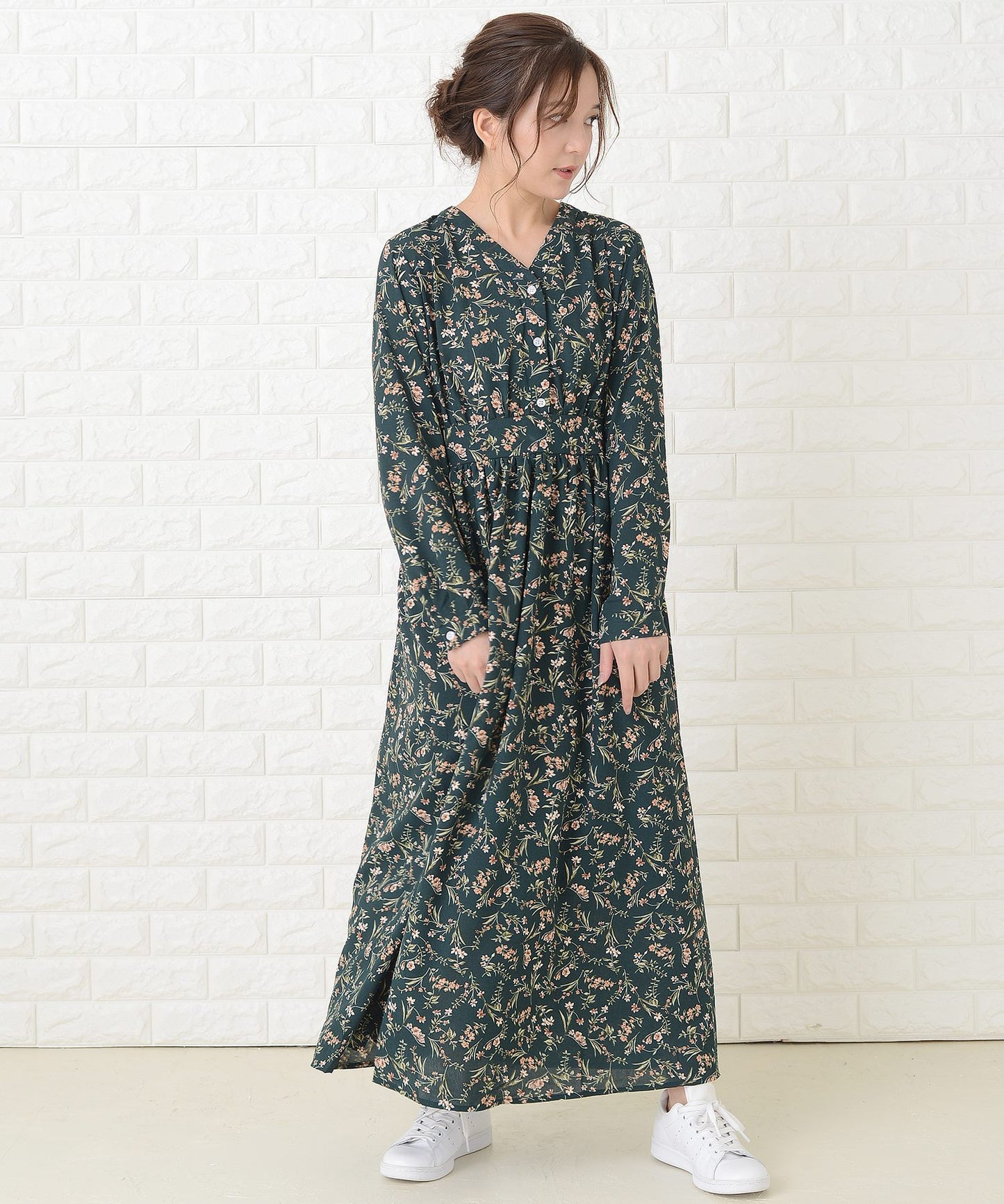 花柄フレア 長袖 Vネック ロングワンピース
