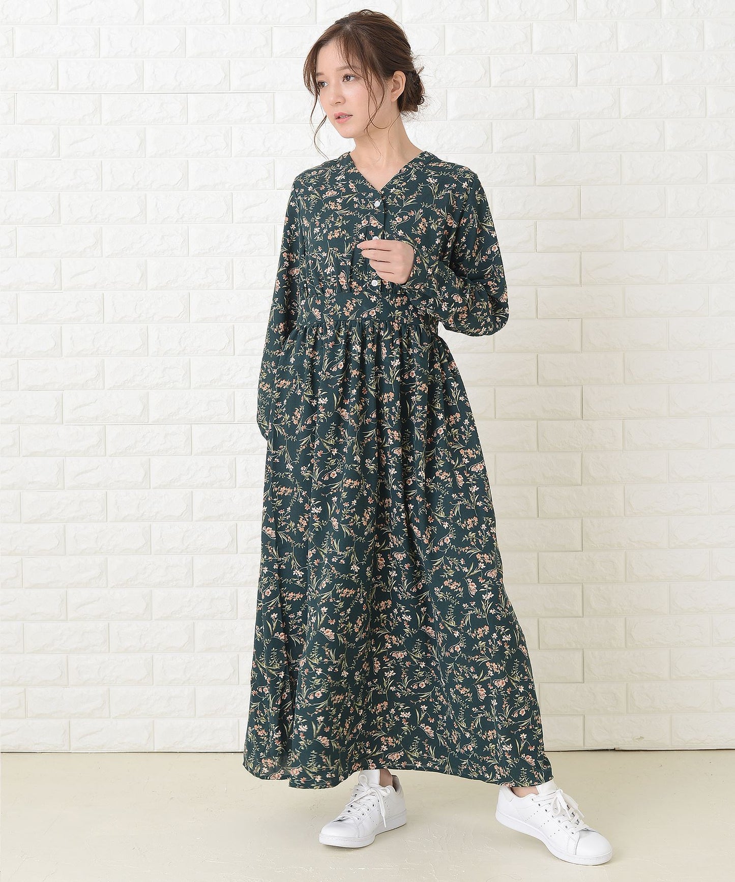 花柄フレア 長袖 Vネック ロングワンピース