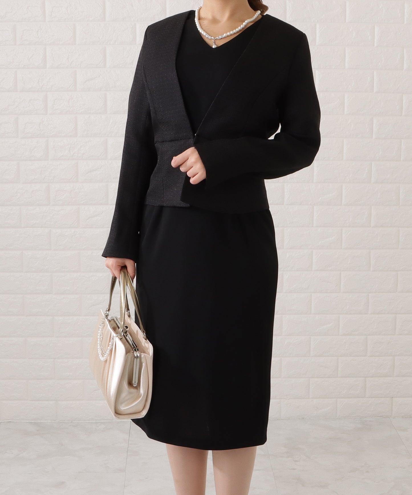 Vネックワンピース×ノーカラージャケット2点セット