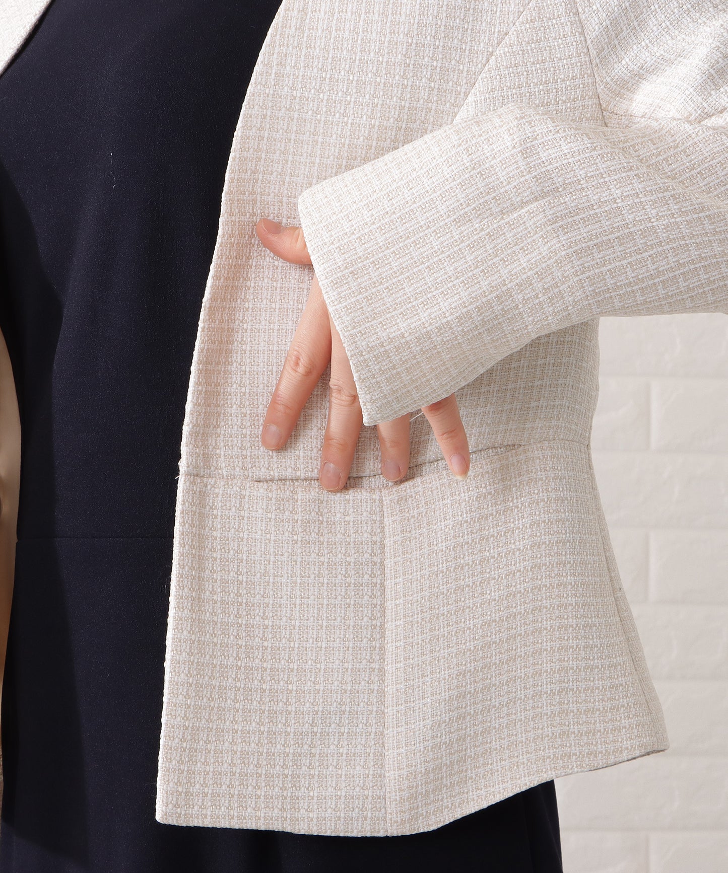 Vネックワンピース×ノーカラージャケット2点セット