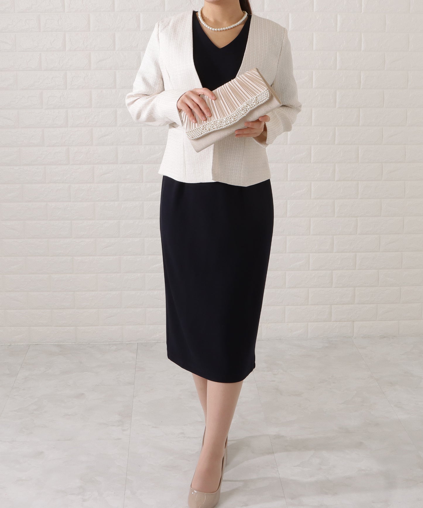 Vネックワンピース×ノーカラージャケット2点セット