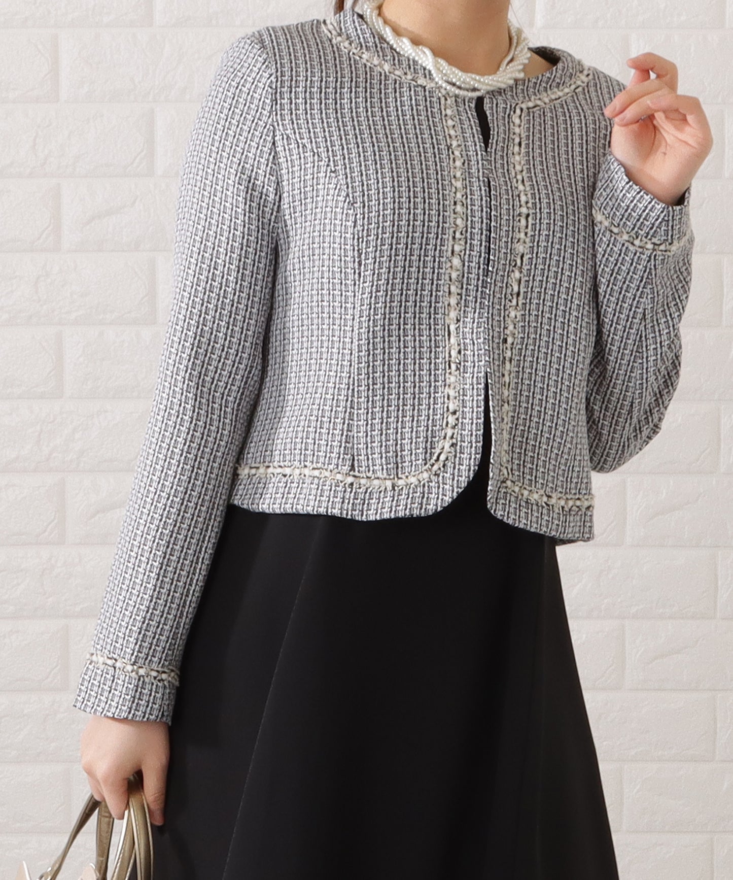 ツイード調ノーカラージャケット&タックフレアワンピースセットアップ