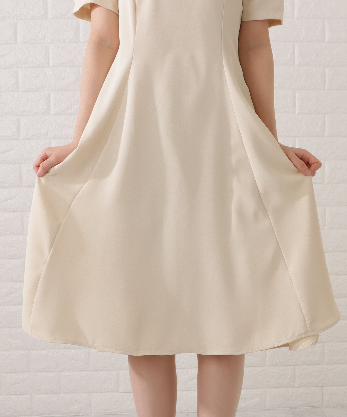 ツイード調ノーカラージャケット&タックフレアワンピースセットアップ