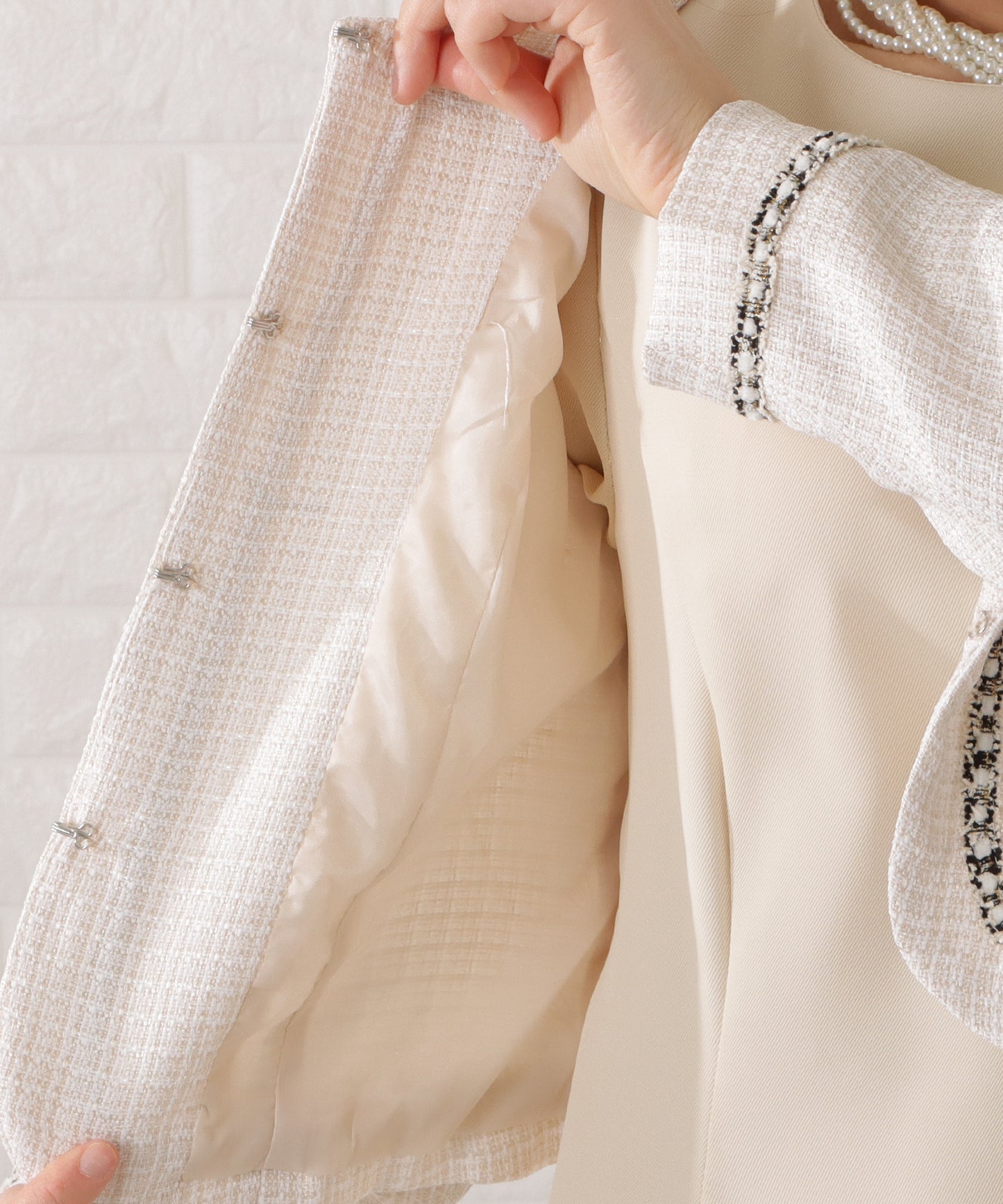 ツイード調ノーカラージャケット&タックフレアワンピースセットアップ