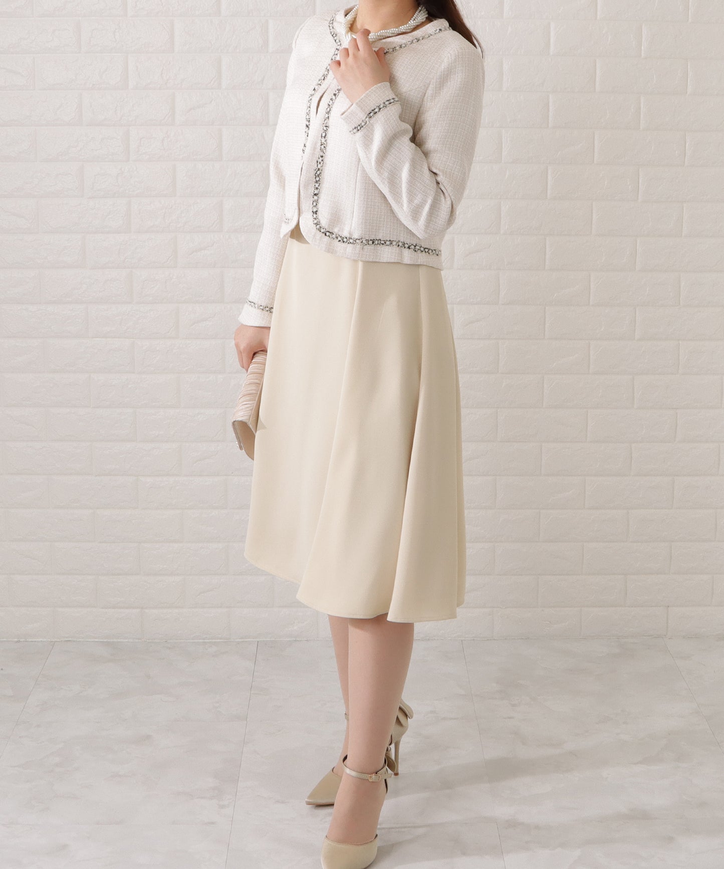 ツイード調ノーカラージャケット&タックフレアワンピースセットアップ