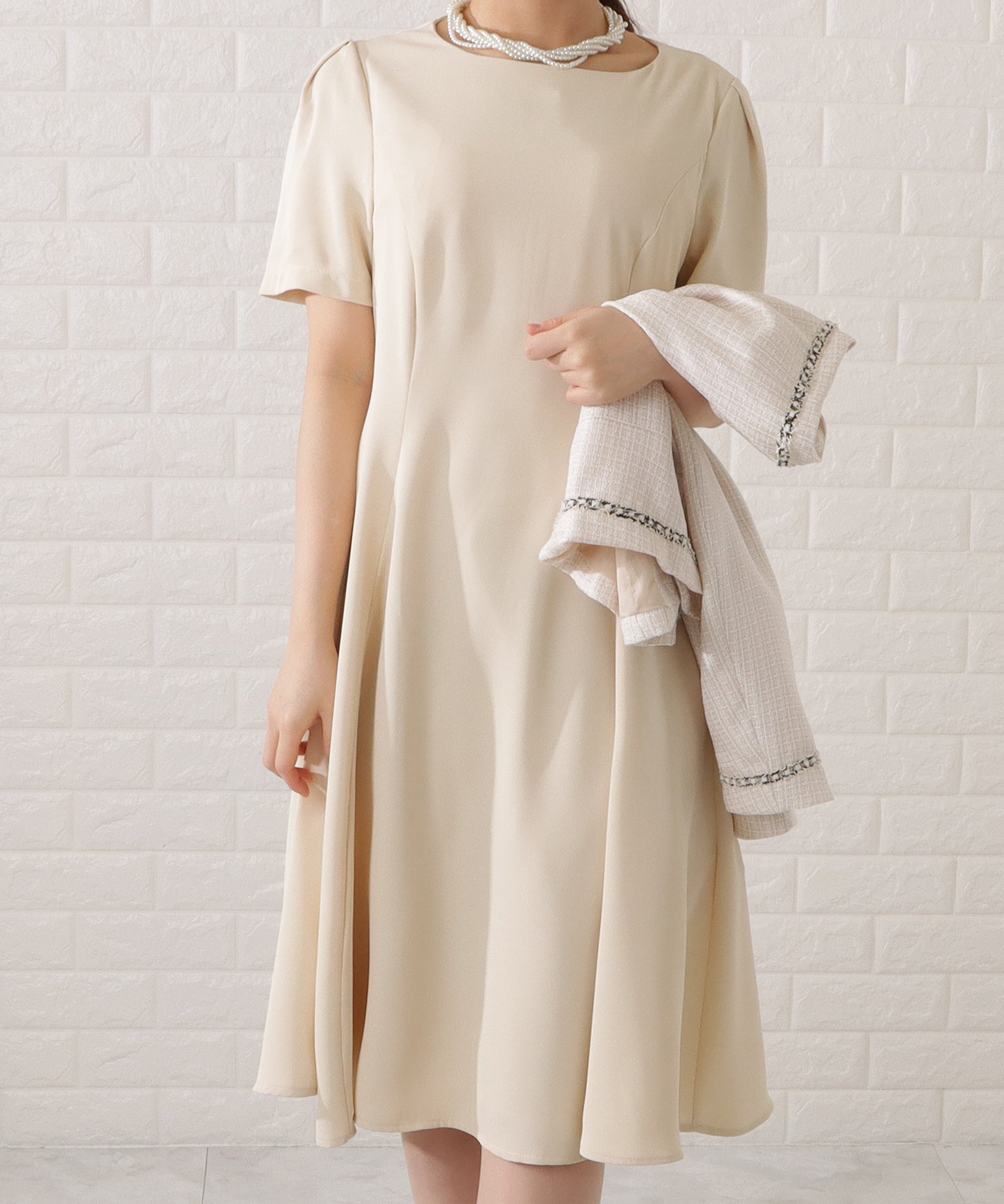 ツイード調ノーカラージャケット&タックフレアワンピースセットアップ