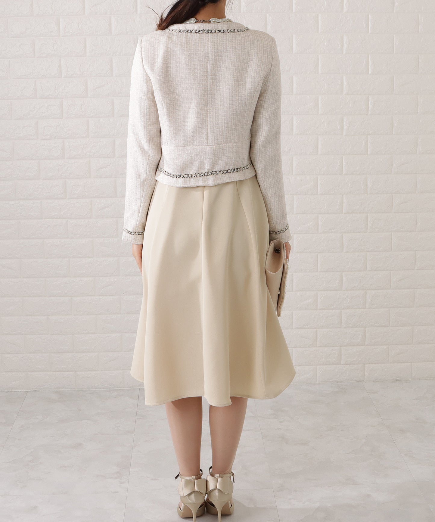 ツイード調ノーカラージャケット&タックフレアワンピースセットアップ