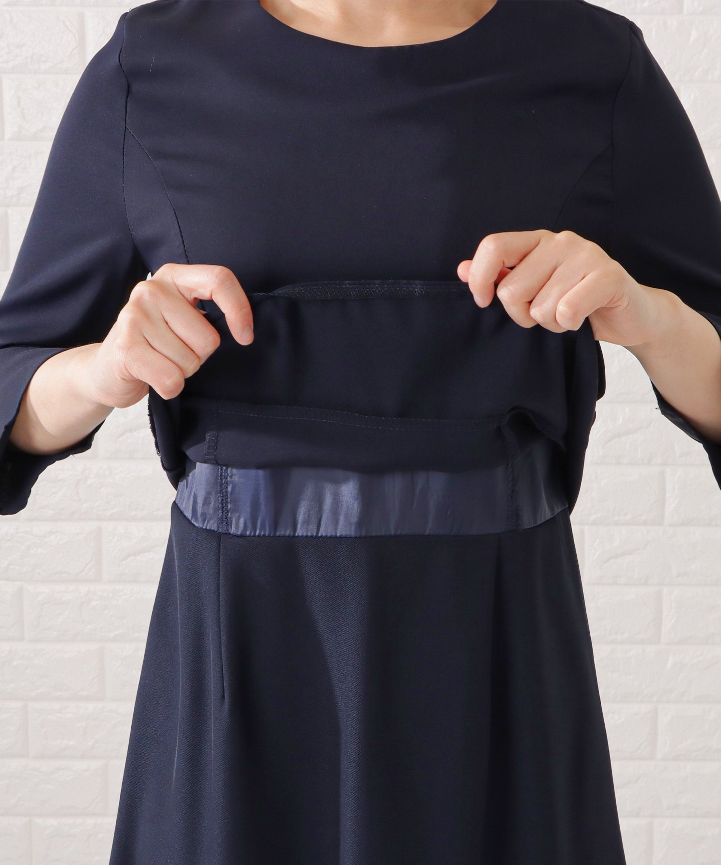 スタンドカラージャケット&セミフレアフェイクレイヤードワンピースセットアップ