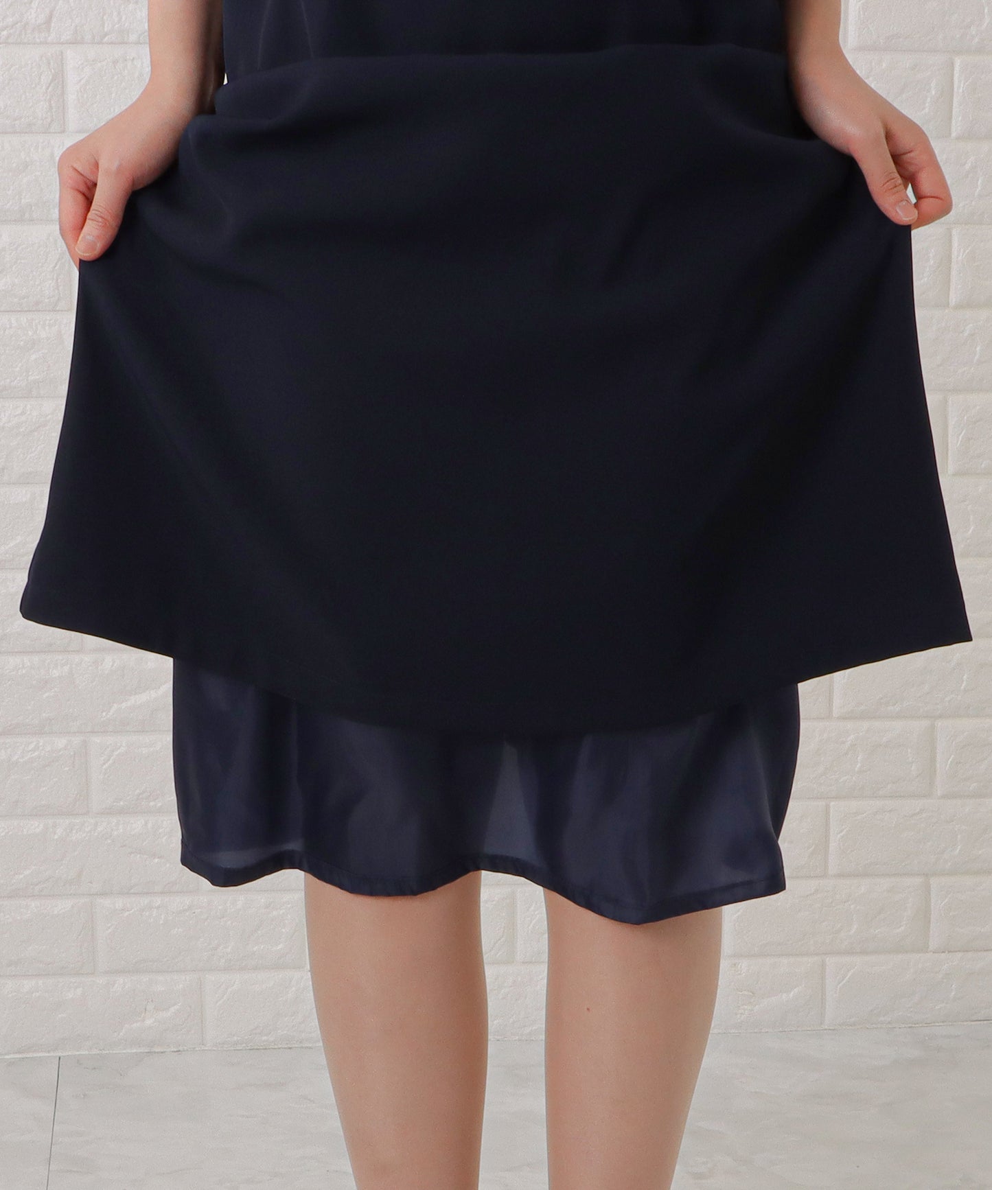 スタンドカラージャケット&セミフレアフェイクレイヤードワンピースセットアップ