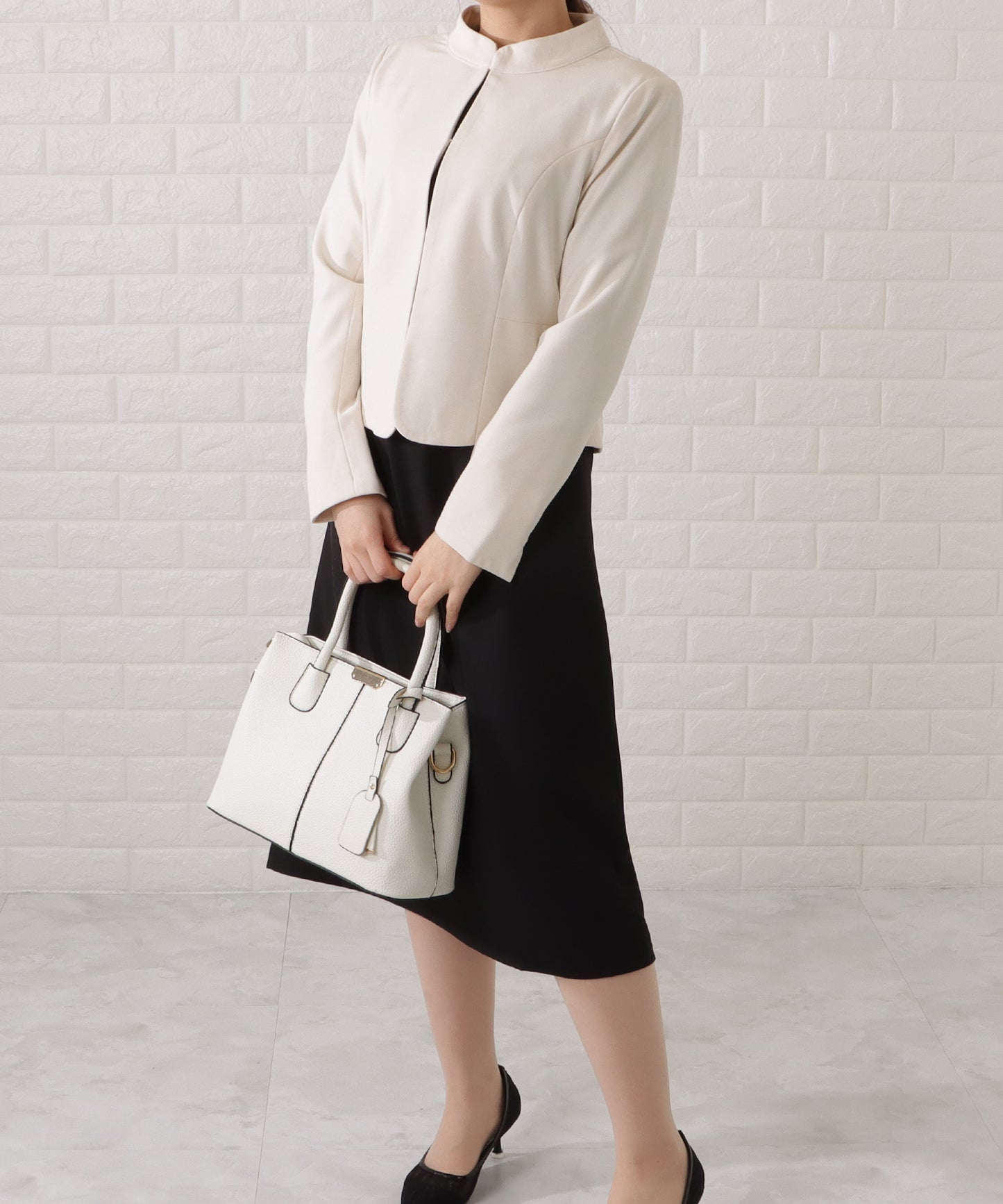 スタンドカラージャケット&セミフレアフェイクレイヤードワンピースセットアップ