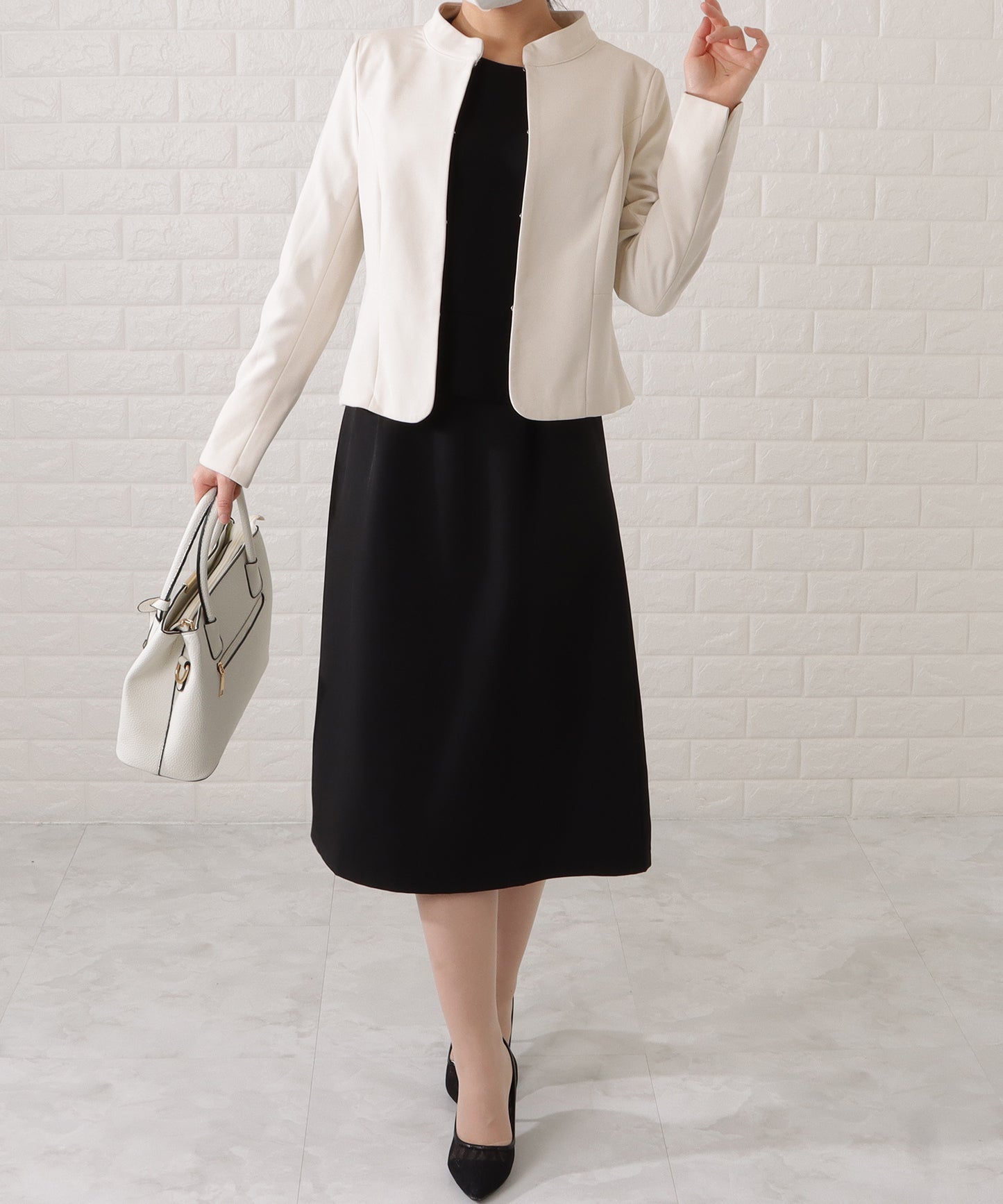 スタンドカラージャケット&セミフレアフェイクレイヤードワンピースセットアップ