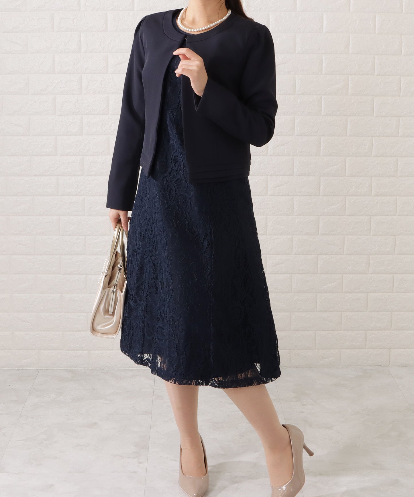 ノーカラージャケット&総レース半袖ワンピースドレス
