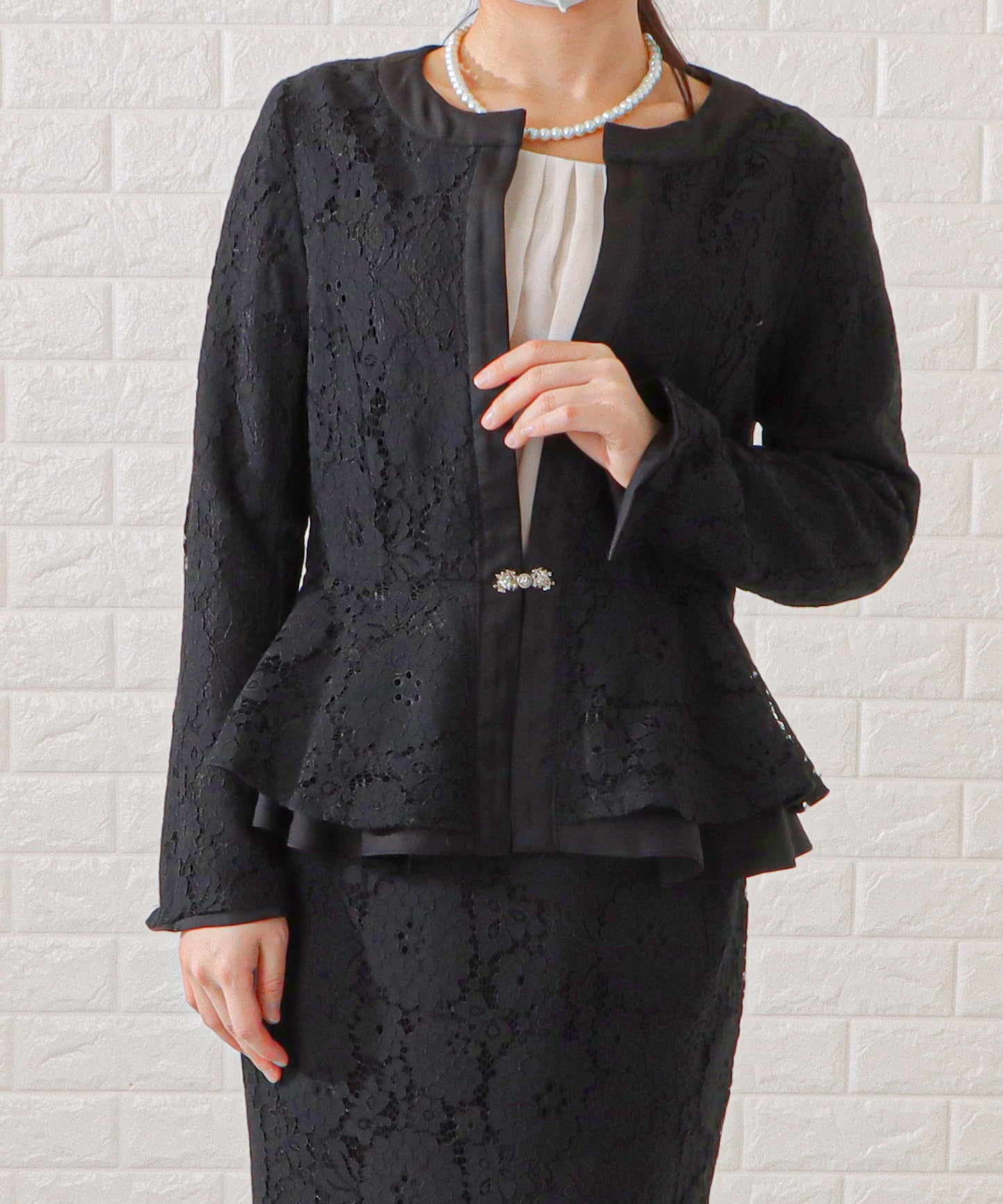 リバーシブルペプラムジャケット&スカートセットアップ