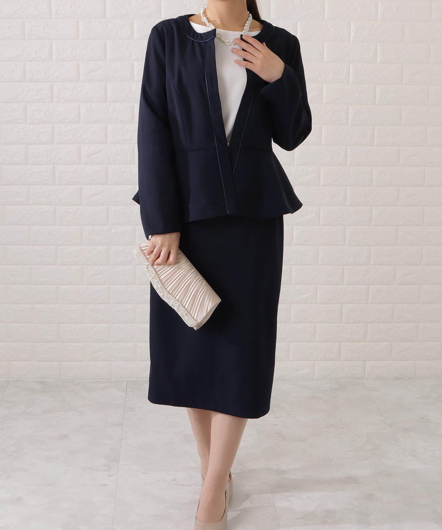 リバーシブルペプラムジャケット&スカートセットアップ