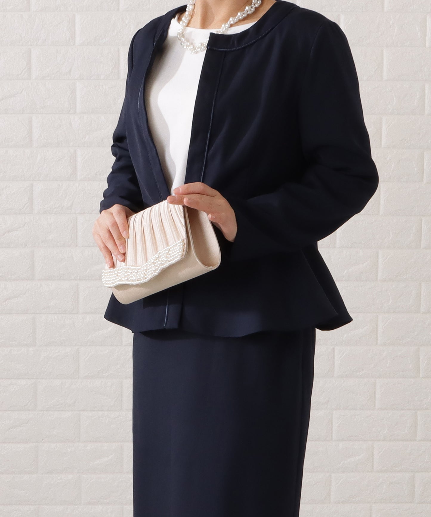 リバーシブルペプラムジャケット&スカートセットアップ