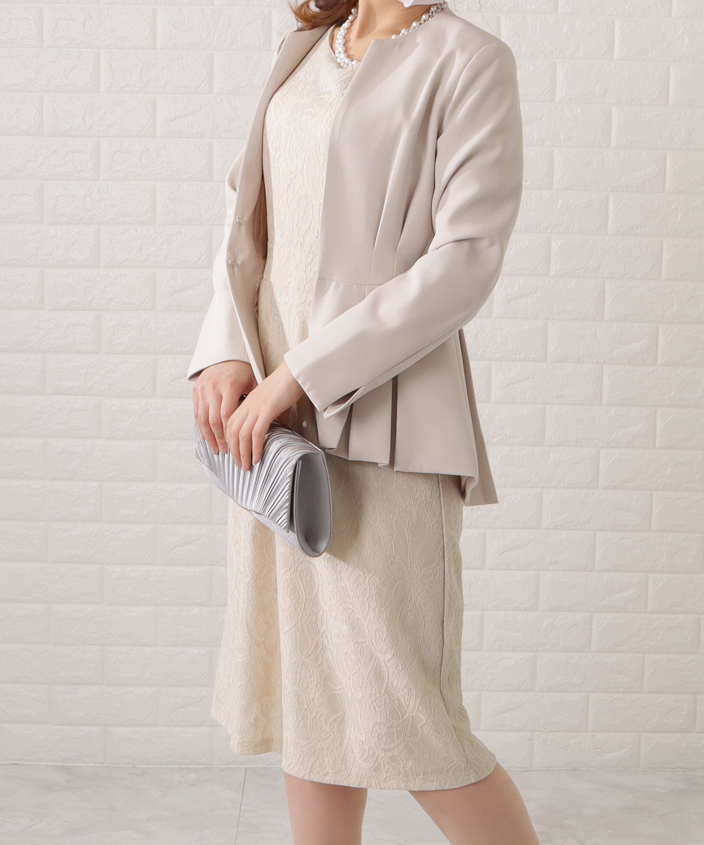 タックペプラムジャケット&レースワンピースセットアップ